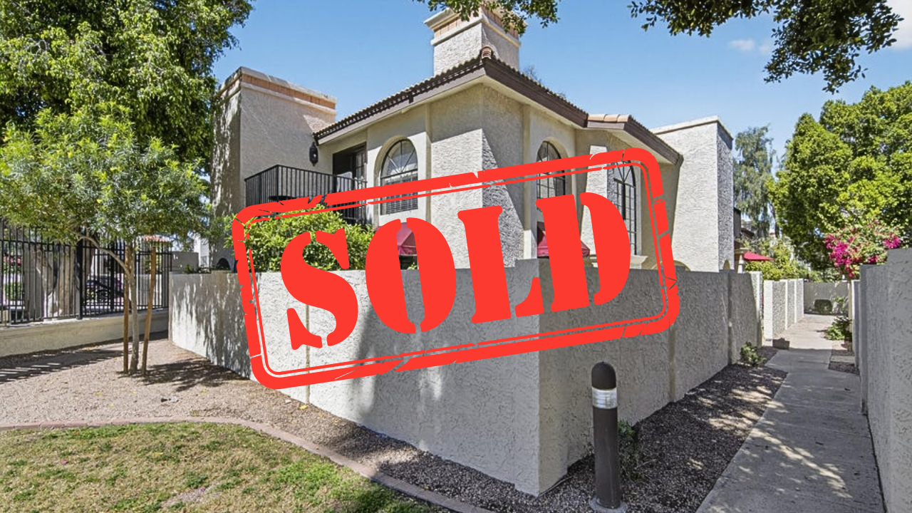 Exterior of Phoenix AZ townhouse just sold in Pointe South Mountain