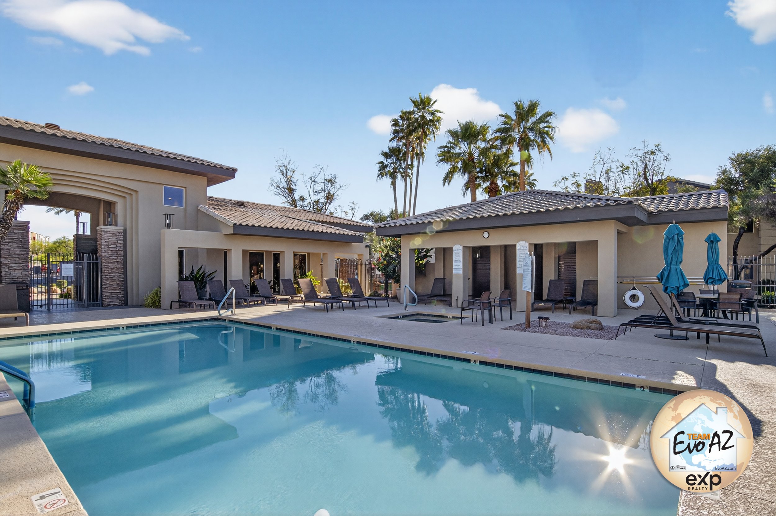 Explore this Scottsdale AZ condo for sale near Kierland with 3 bedrooms, updated interiors, a 2026 AC unit, furnished living, garage parking and resort-style amenities.