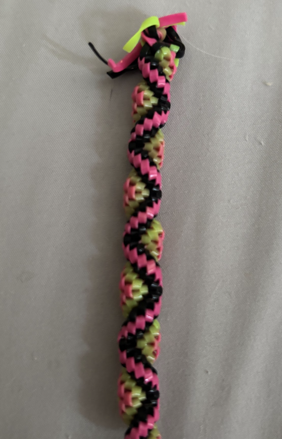 Plastic Lacing Keychain (Medium Difficulty, 3 colors)