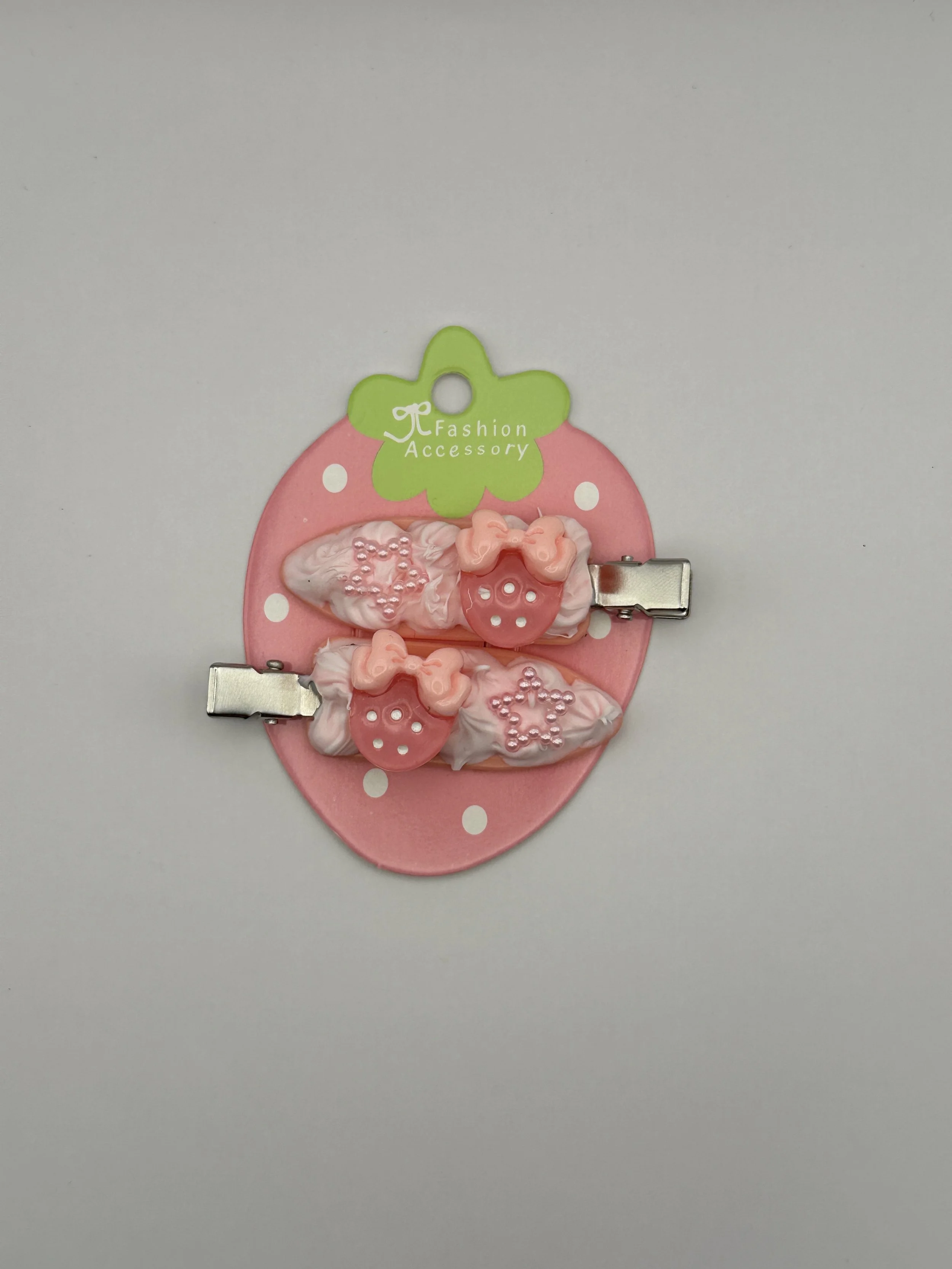 Pink Strawberry and Star Decoden Hairclips