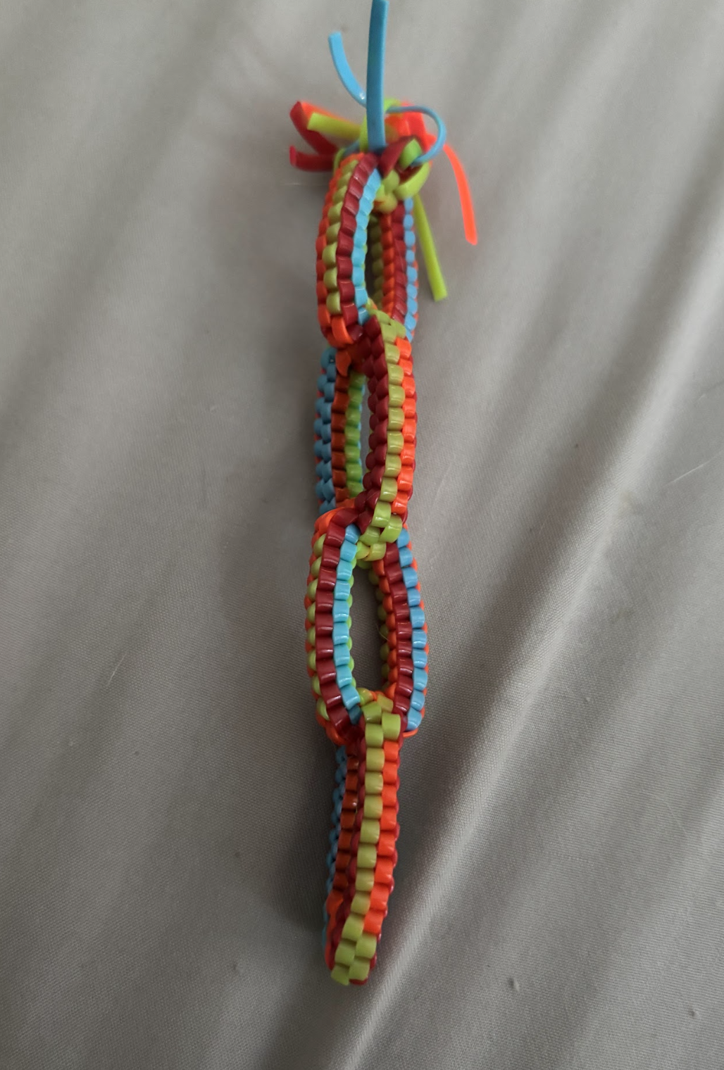 Plastic Lacing Keychain (Medium Difficulty, 4 colors)