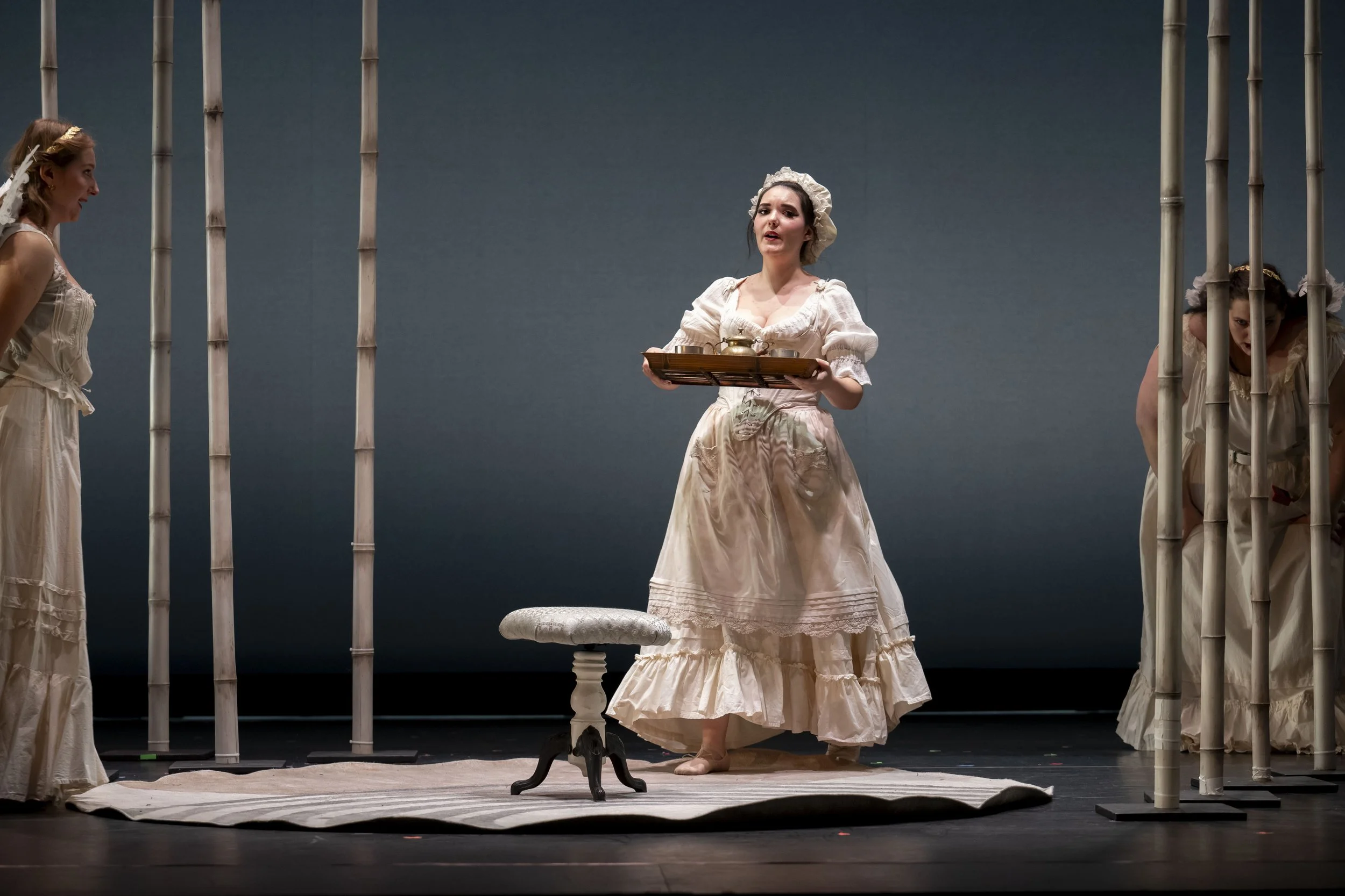 Despina, Cosi fan Tutte Photo Credit: Lisa Helfert