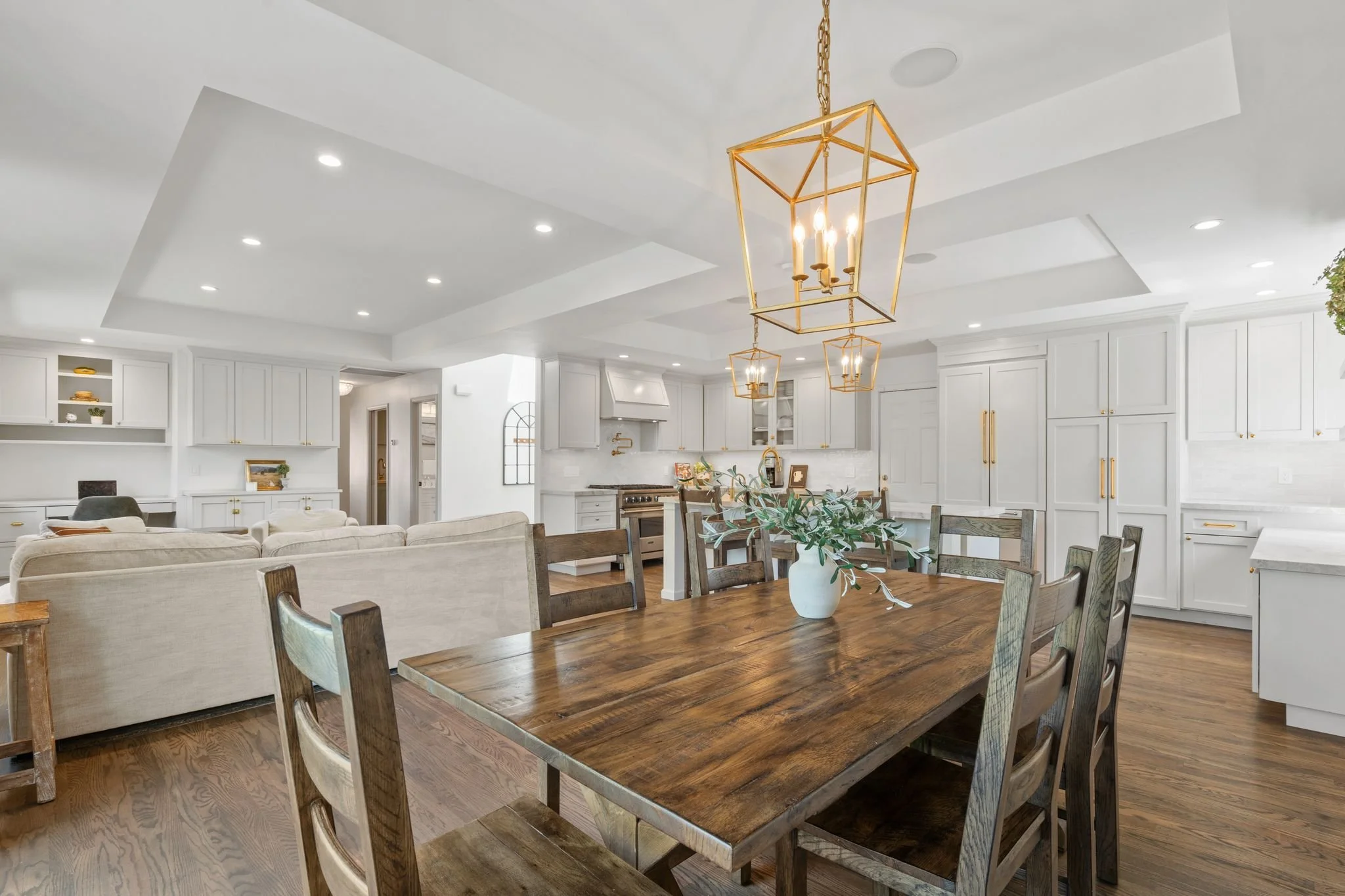 1253 Redcliff Dr-Photo-27.jpg