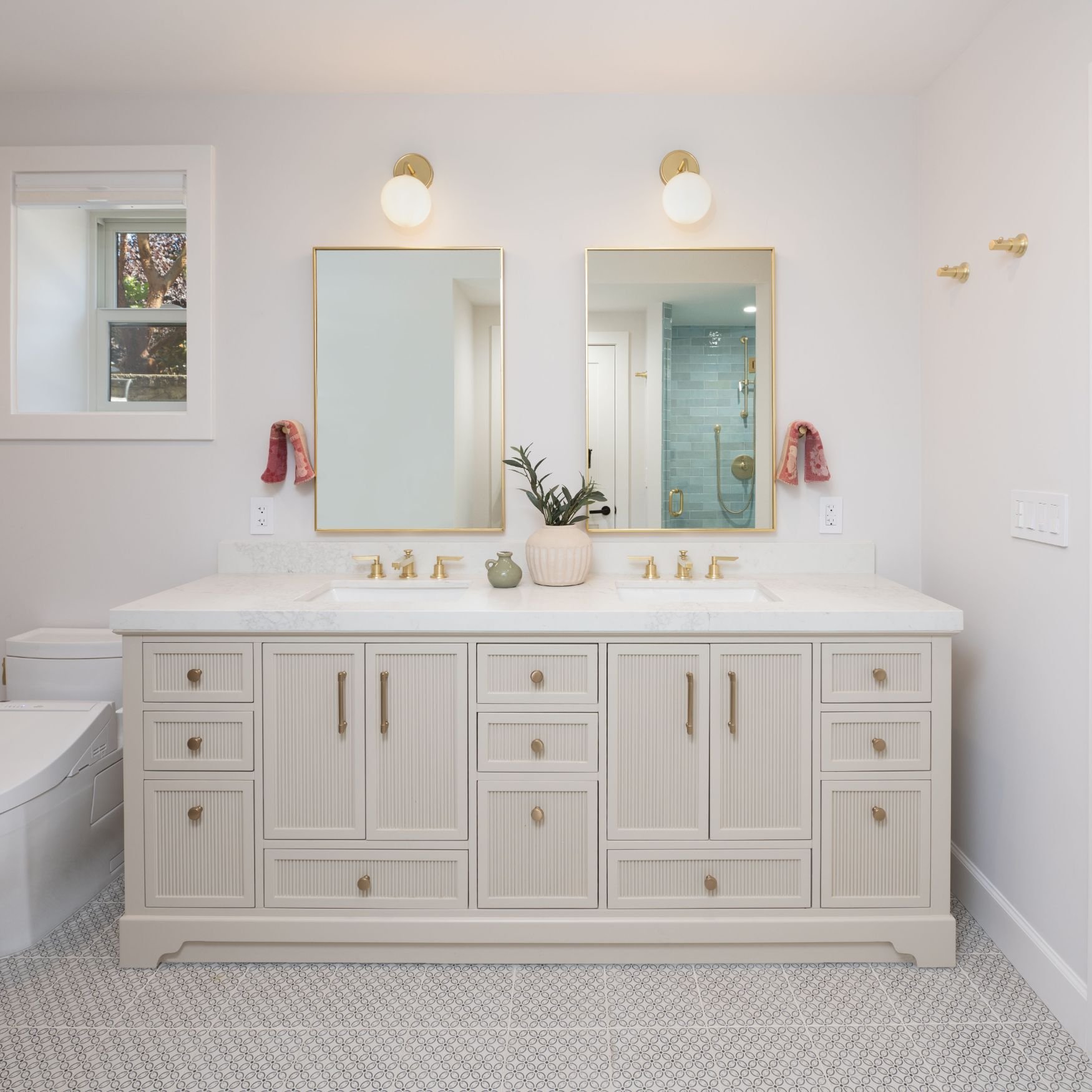 oakland-traditional-remodel-monzal-19.jpeg