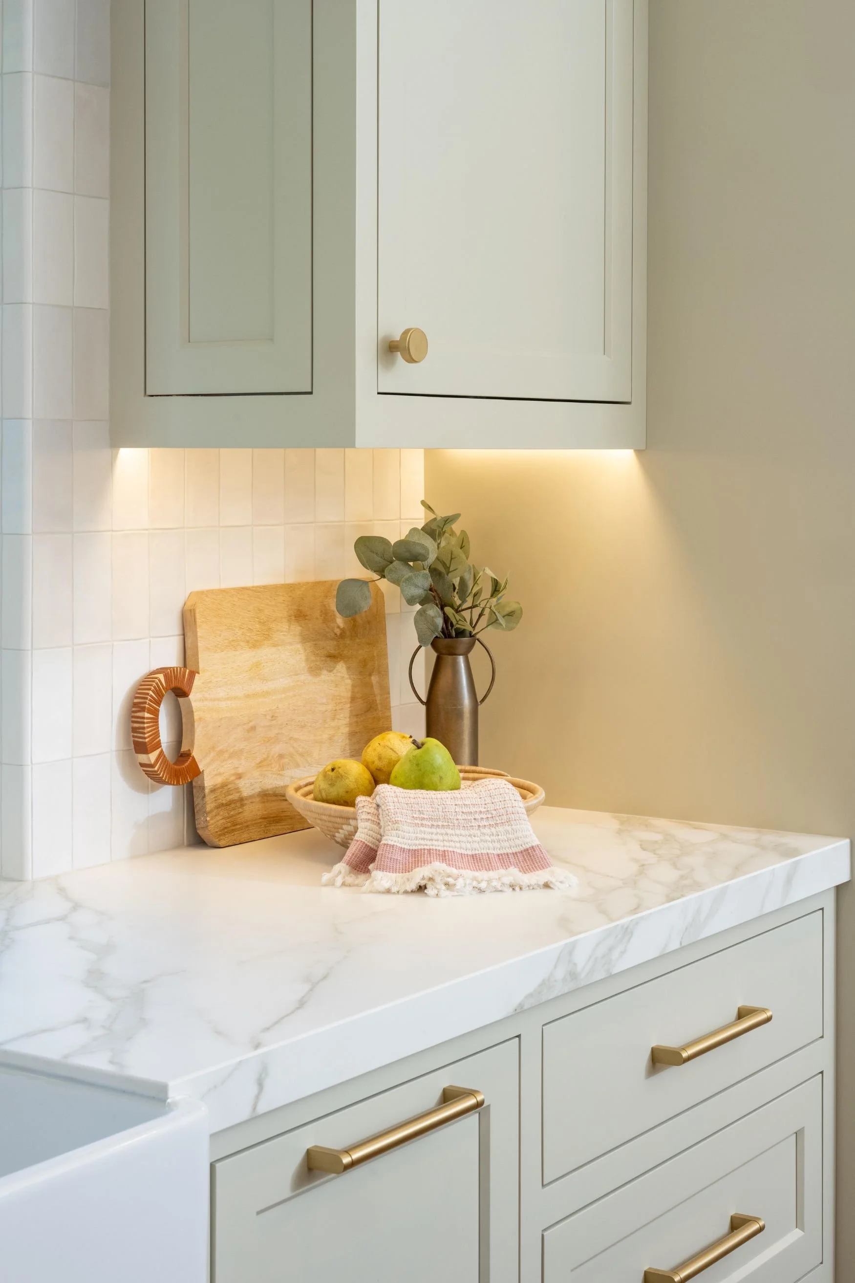 moraga-transitional-home-renovation-bellhurst-07.jpeg