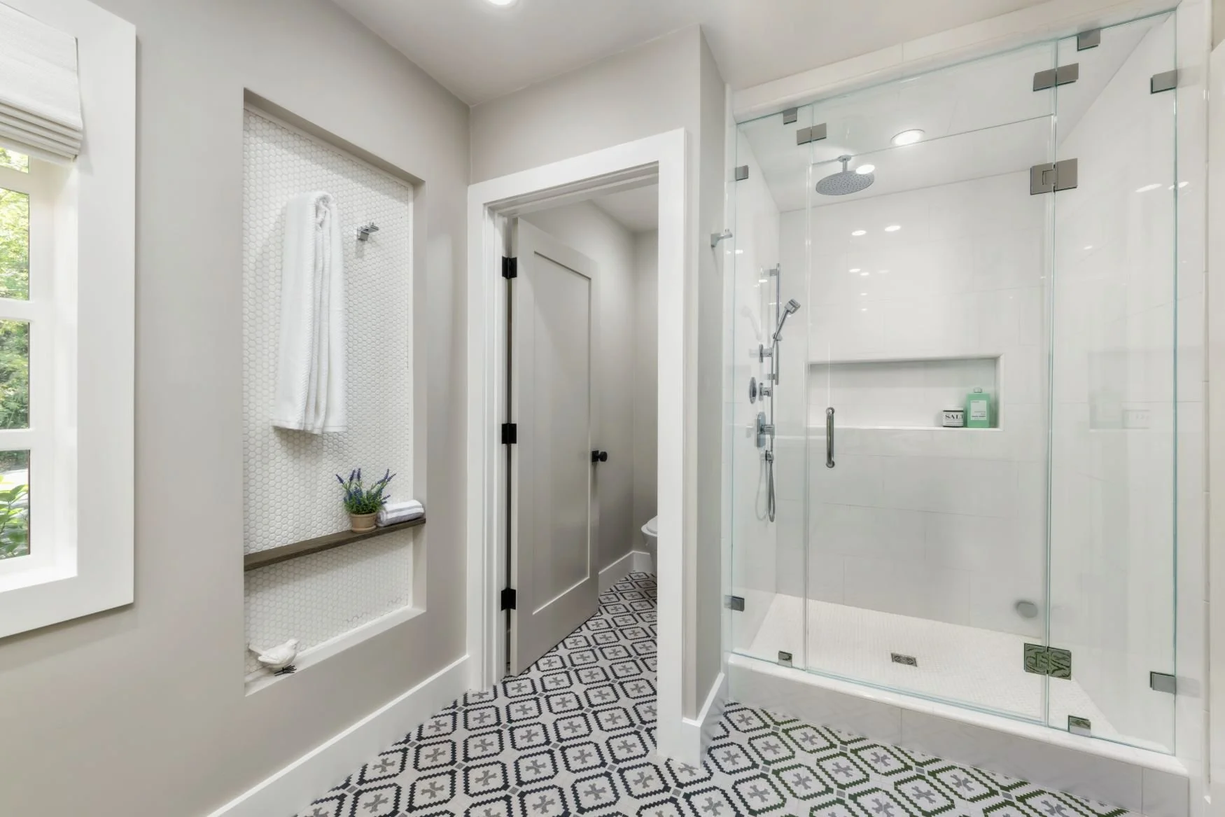 orchard-transitional-primary-suite-02.jpeg