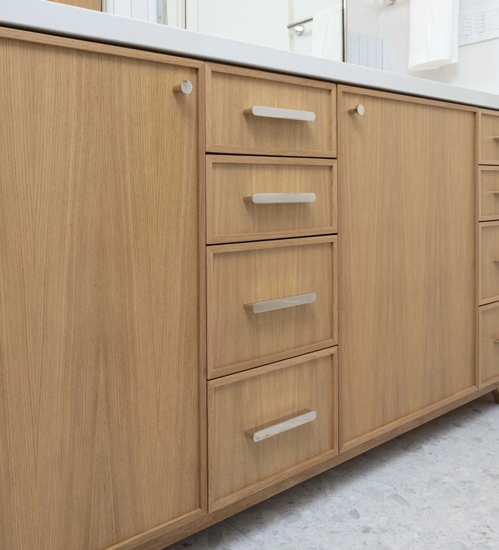 meadowview-modern-renovation-28.jpeg