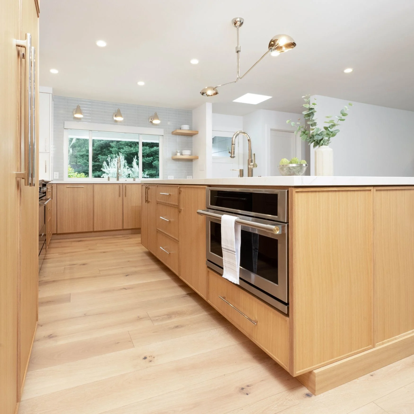 meadowview-modern-renovation-07.jpeg