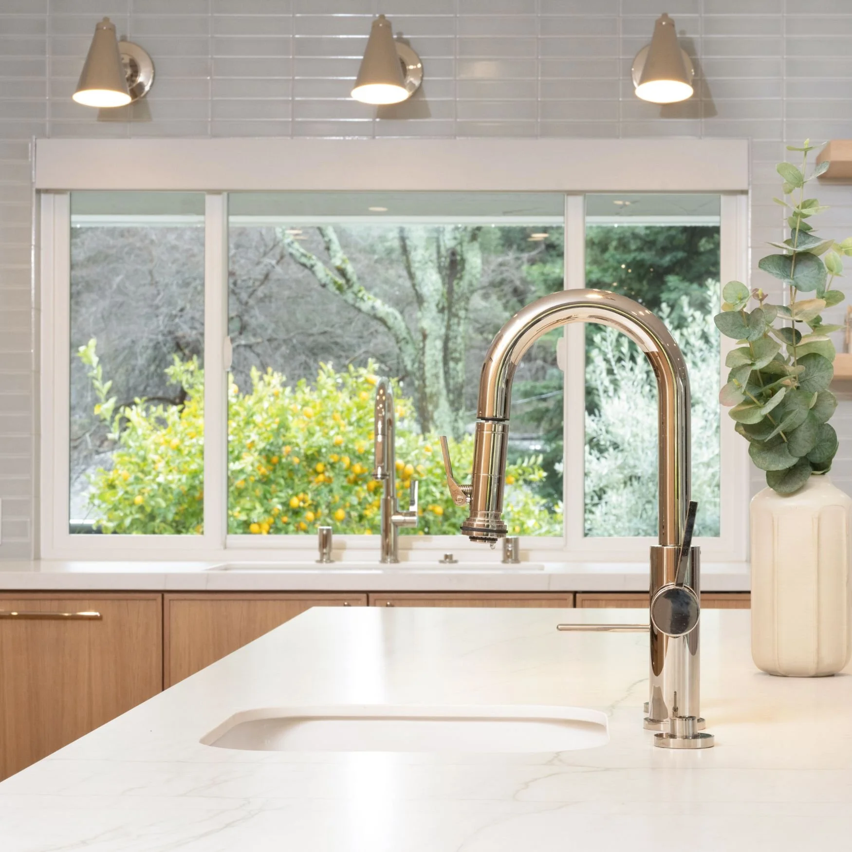 meadowview-modern-renovation-11.jpeg