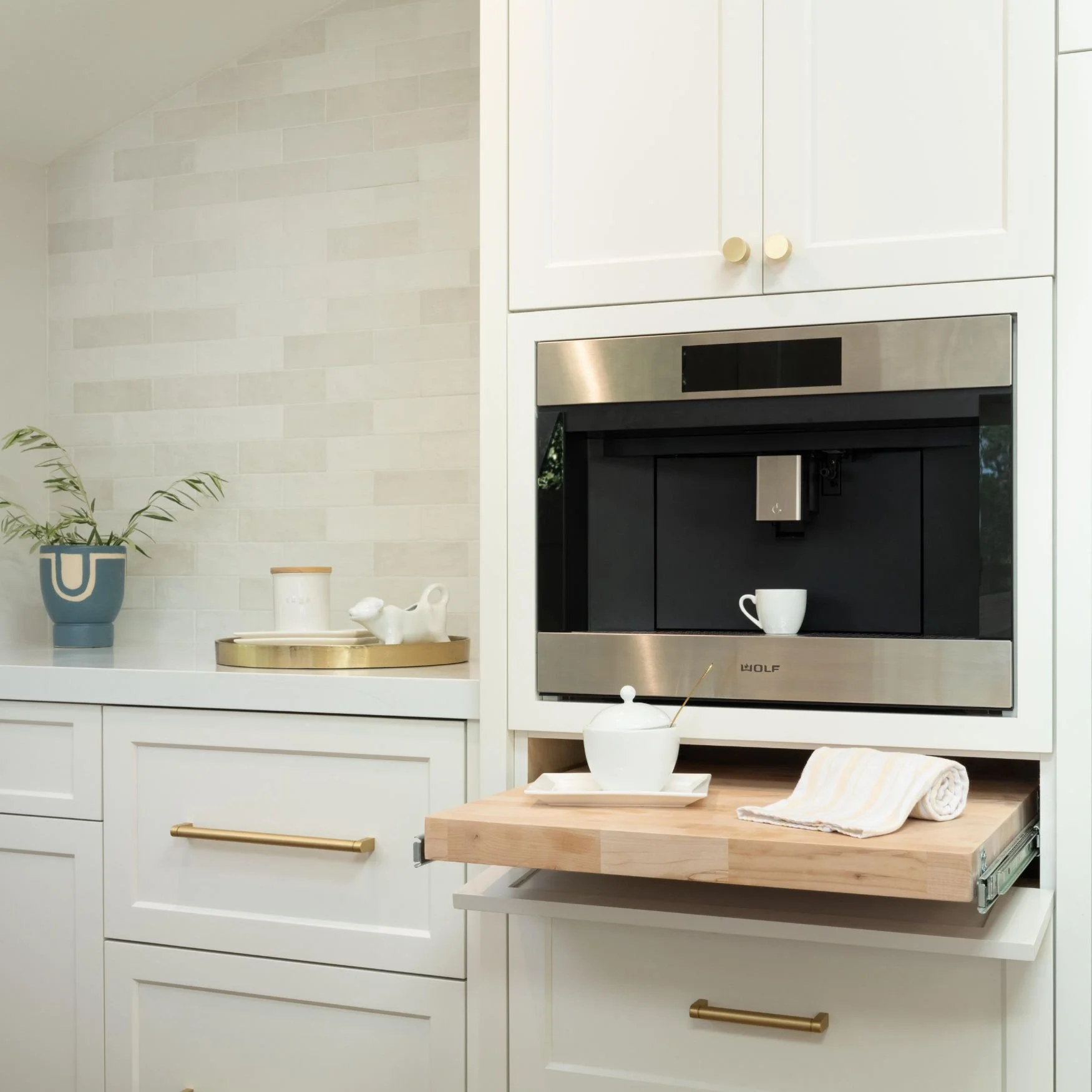 lafayette-kitchen-and-living-remodel-stmarys-04.jpeg