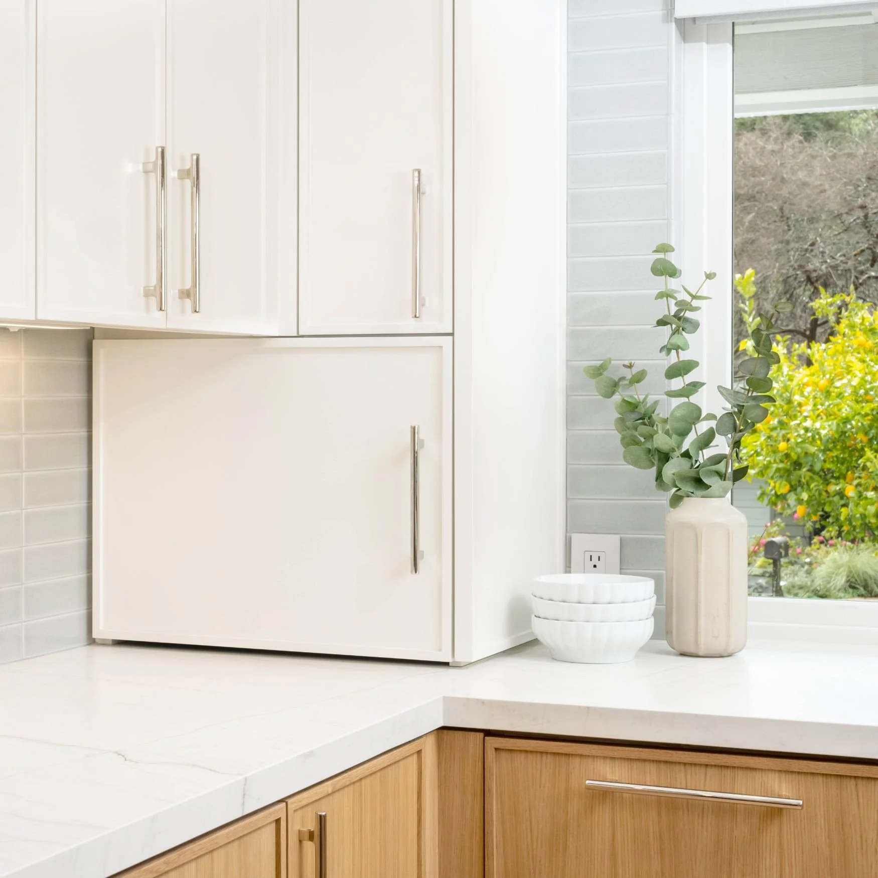 meadowview-modern-renovation-09.jpeg
