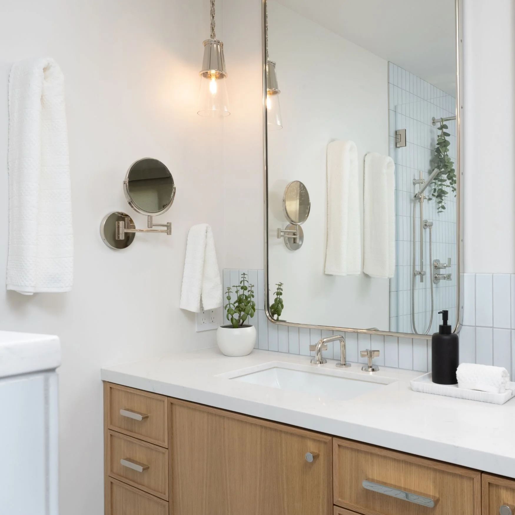 meadowview-modern-renovation-24.jpeg