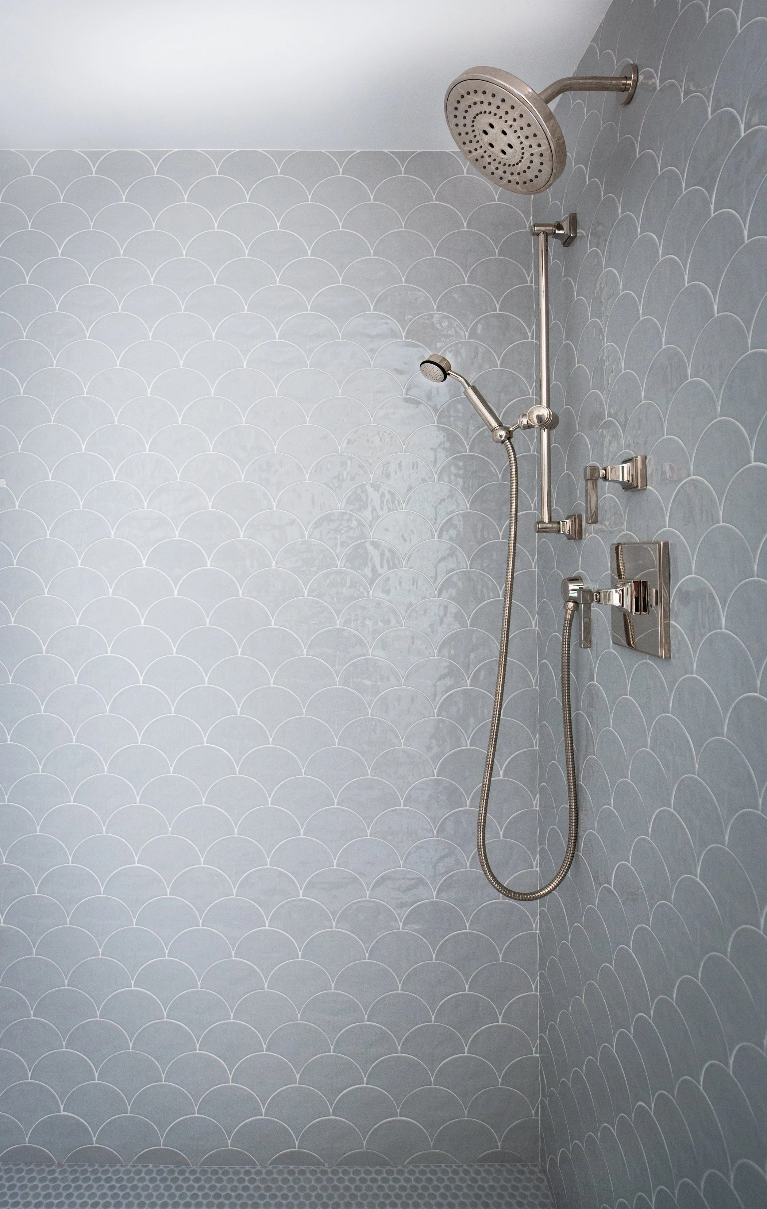 R_Louis Vail_LVukson_155 W Canton_bathroom_V2-6229.jpg