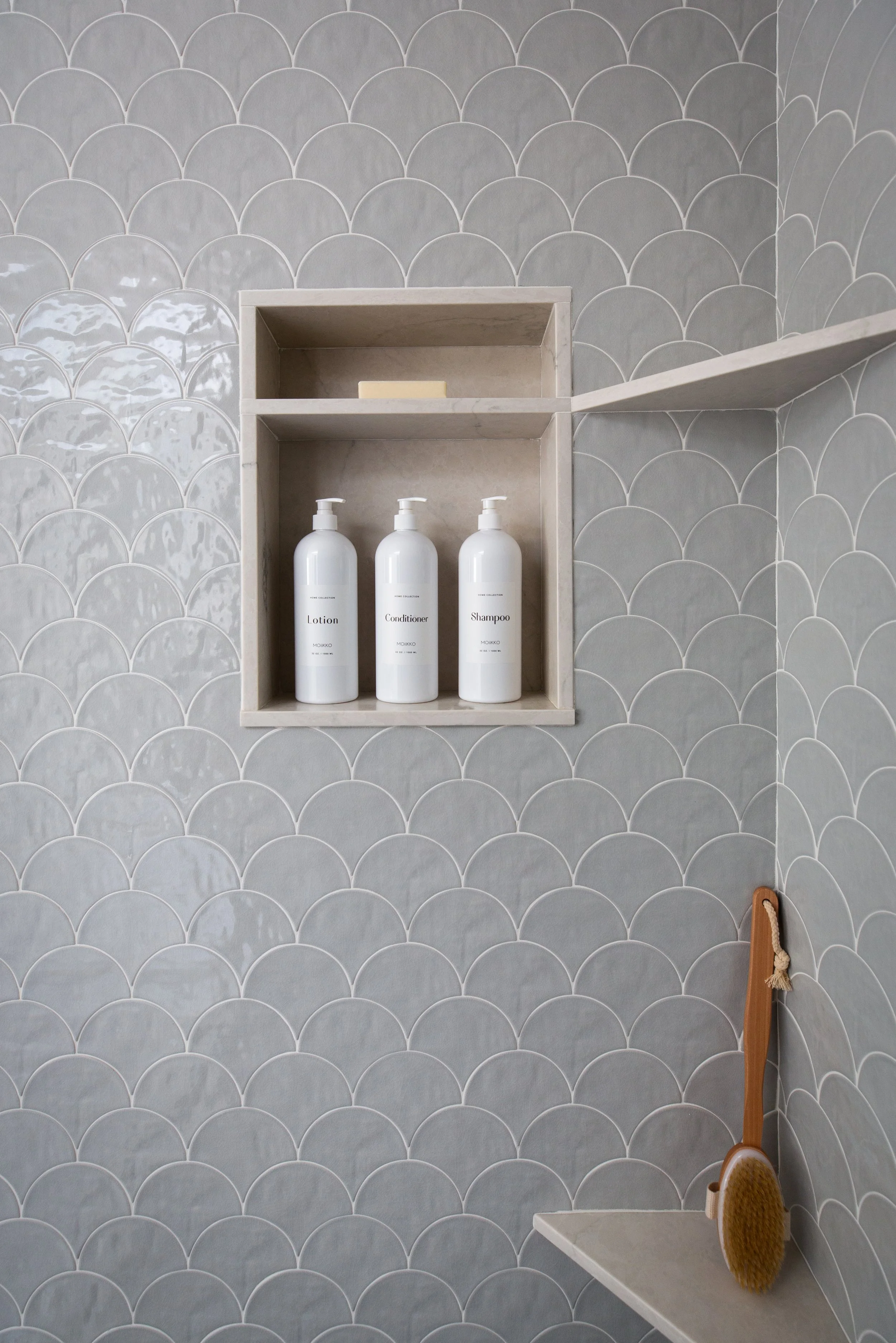 R_Louis Vail_LVukson_155 W Canton_bathroom_V2-6235 (1).jpg