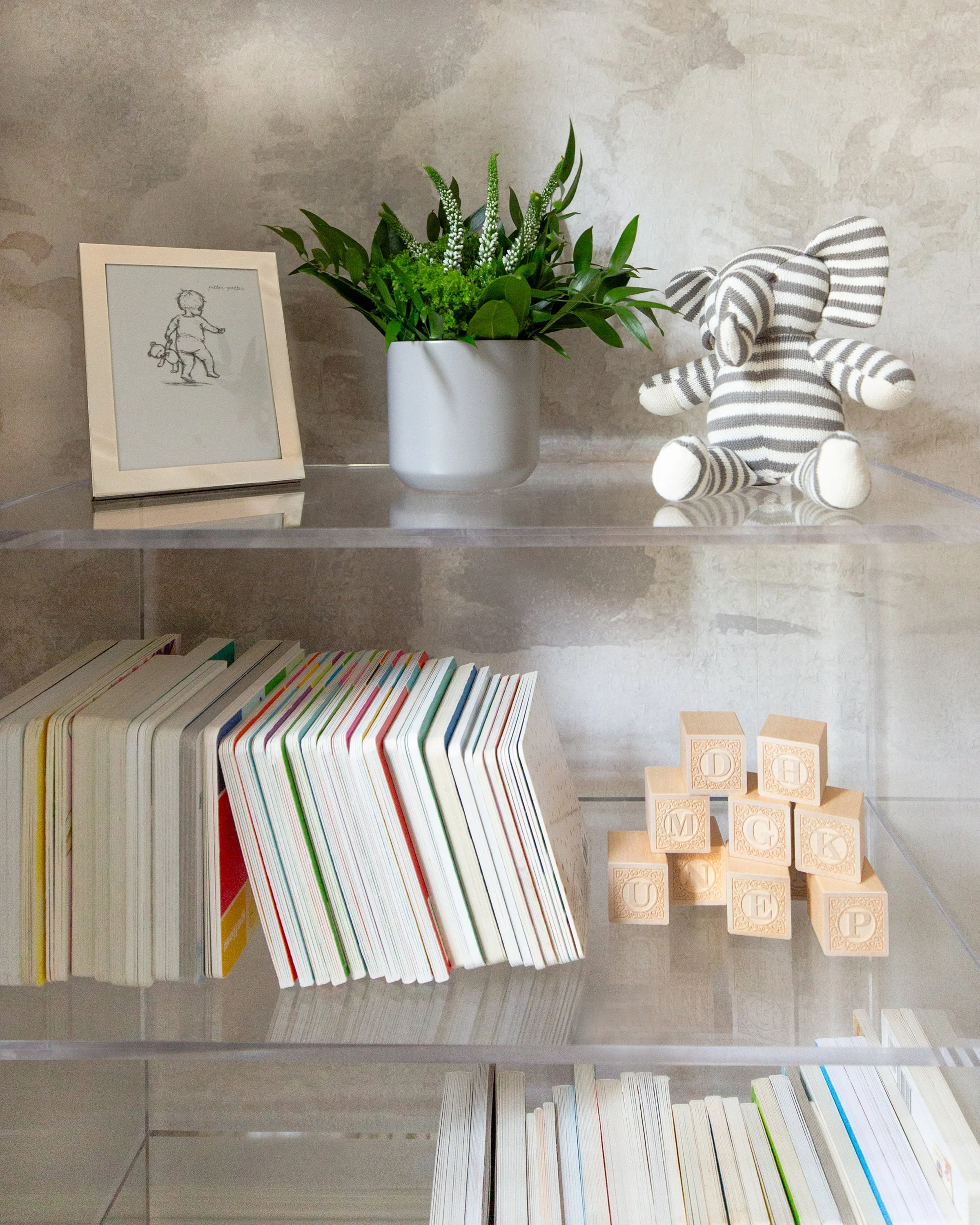 R_Louis Vail_LVukson_155 W Canton_nursery-6178_8 x 10.jpg