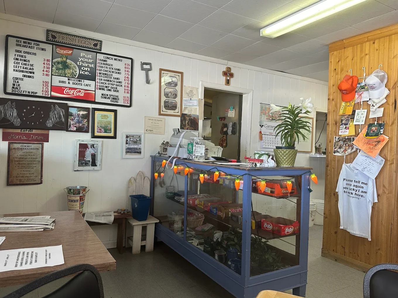 Bibs &amp; Boots Cafe