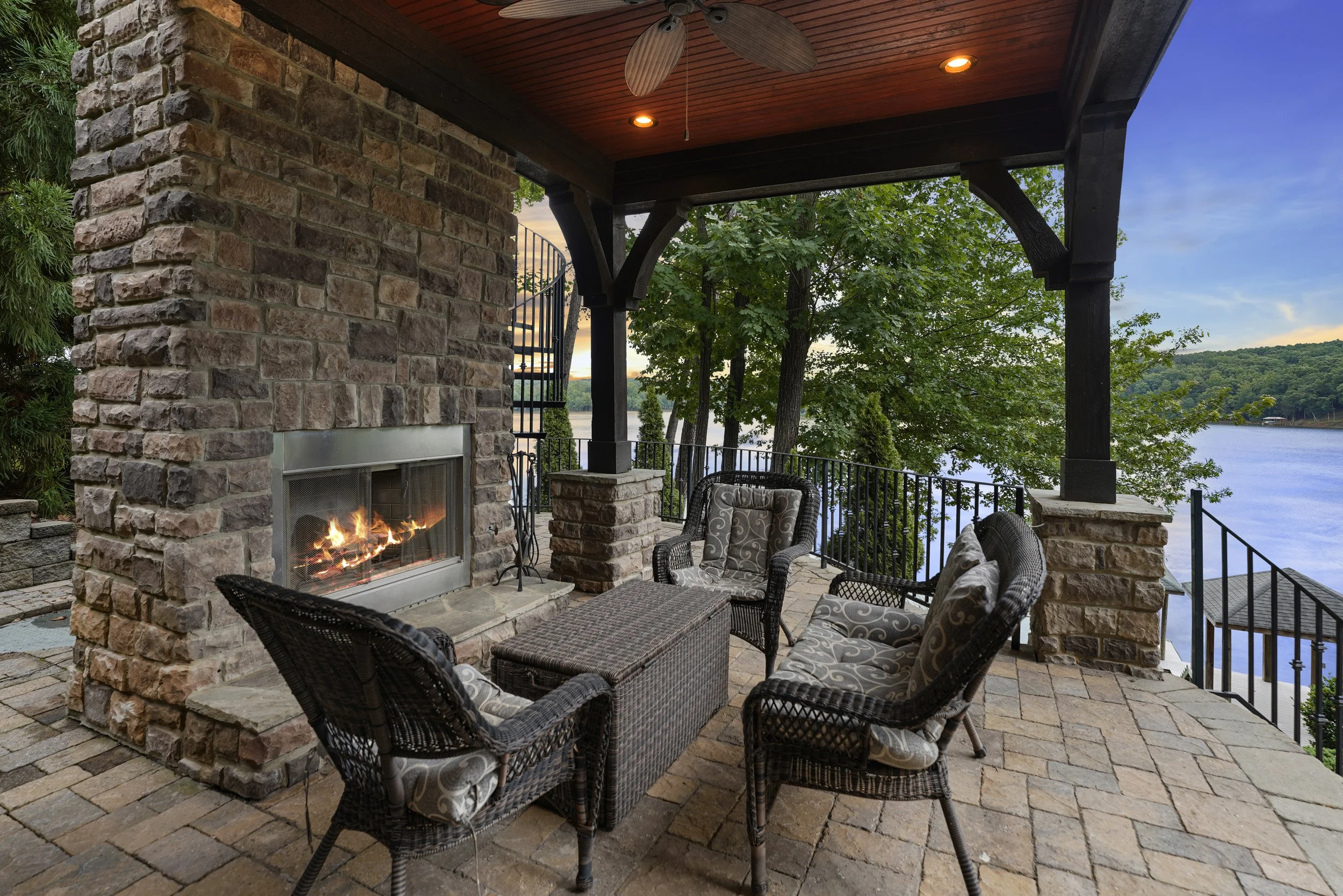 3255 Lake Pointe Dr_Listing Photos_049.jpg