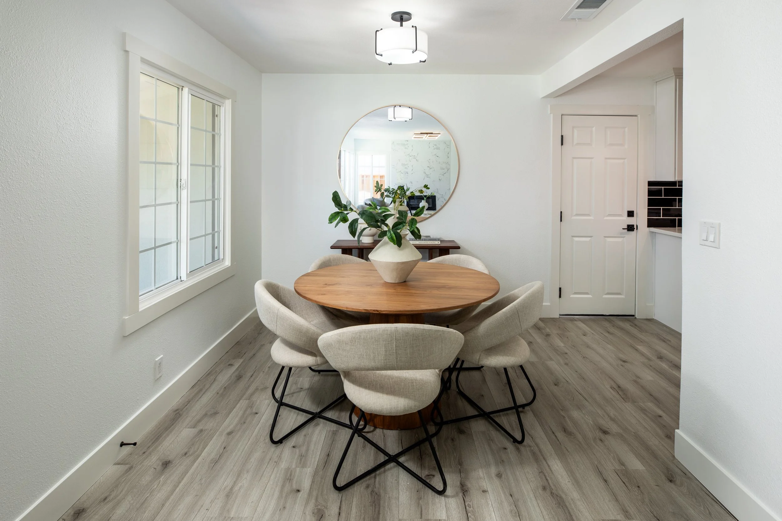 9-Kingston_Matt_Anello-8733-MLS.jpg