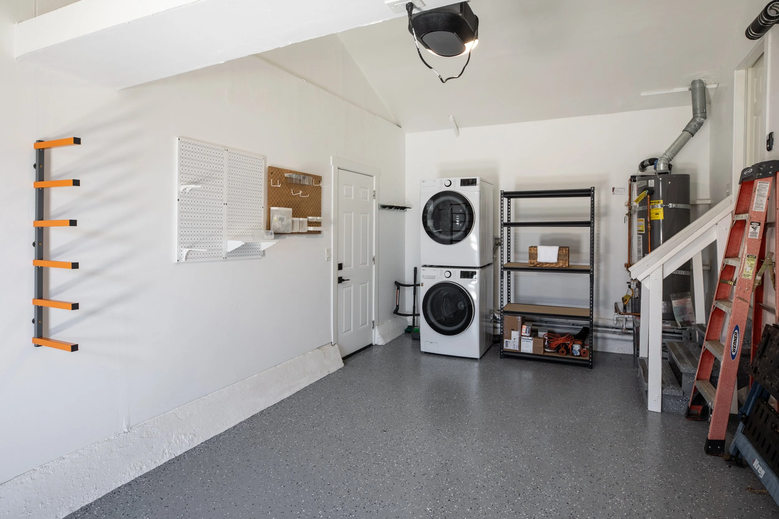 23-Kingston_Matt_Anello-8755-MLS.jpg