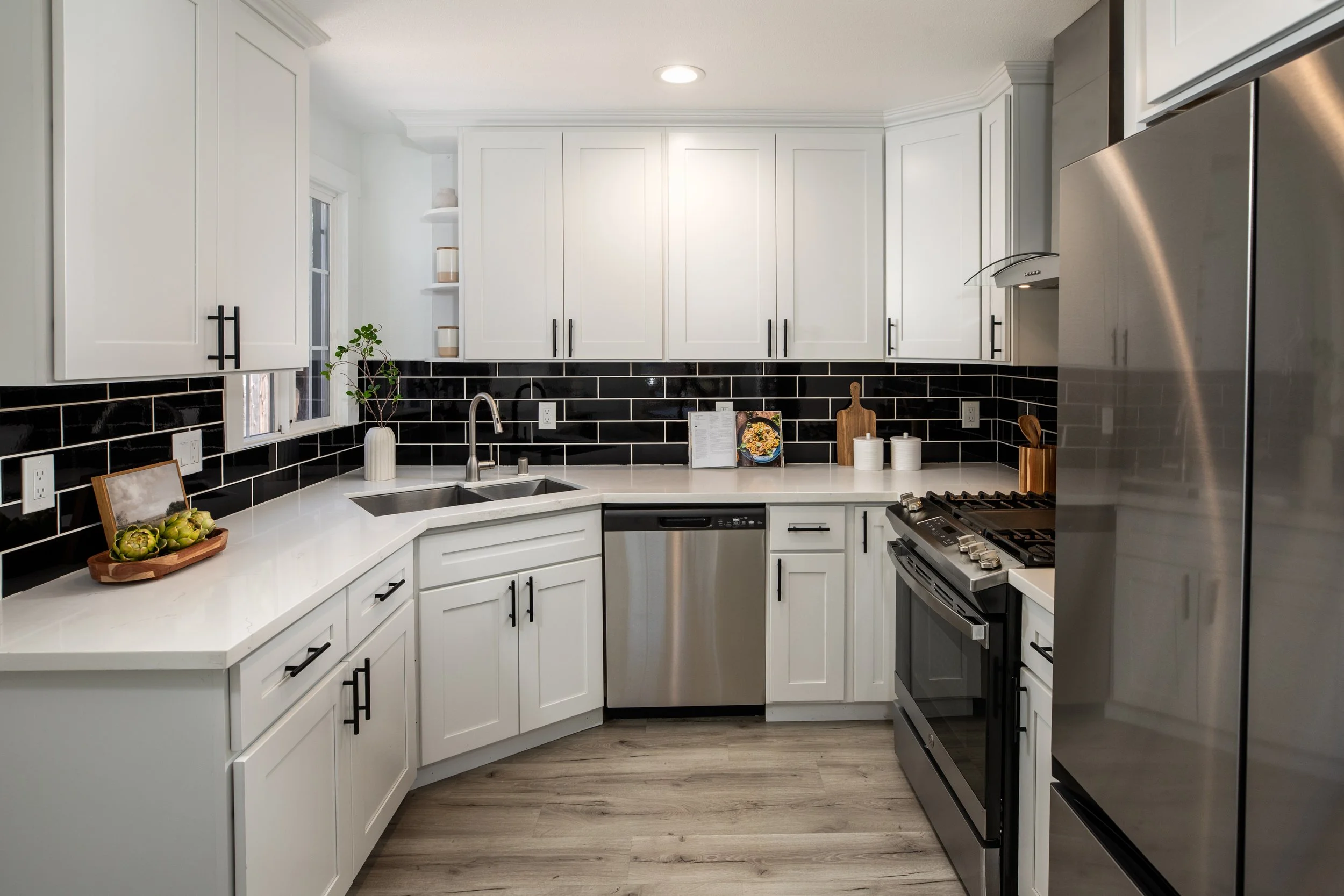 11-Kingston_Matt_Anello-8744-MLS.jpg