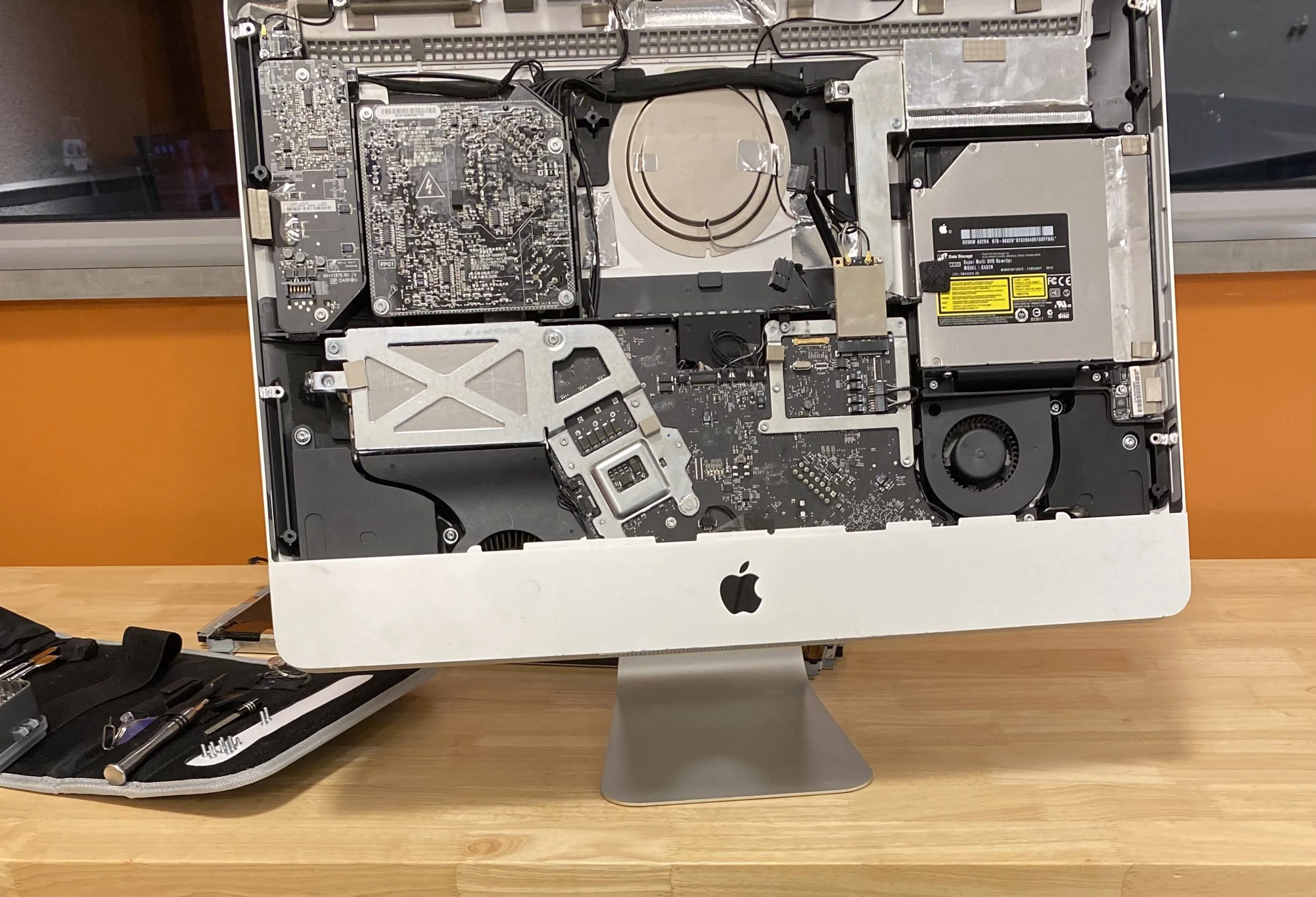 2011 iMac Screen Replacement