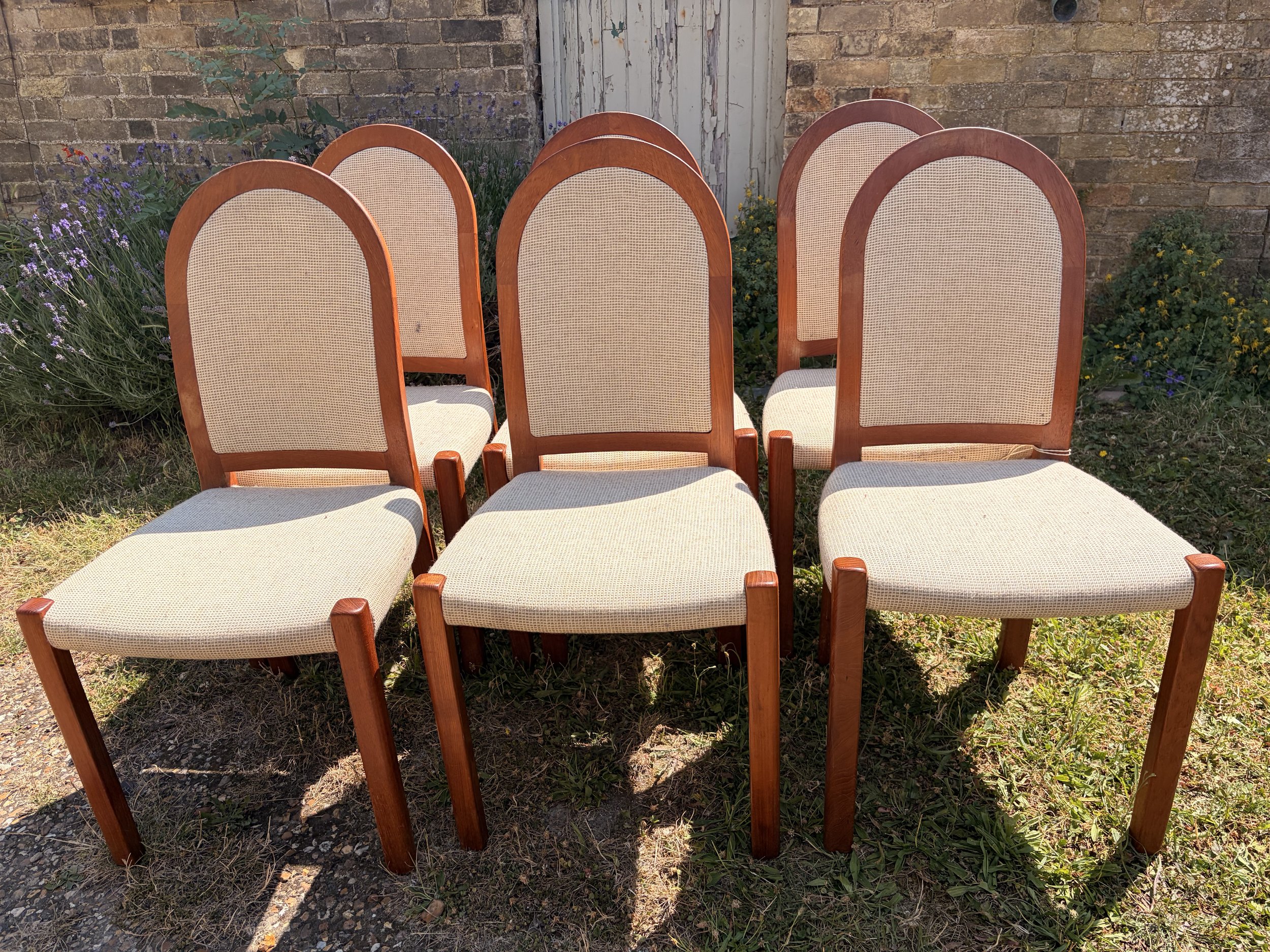 Niels Otto Moller Model 311 chairs set of 6