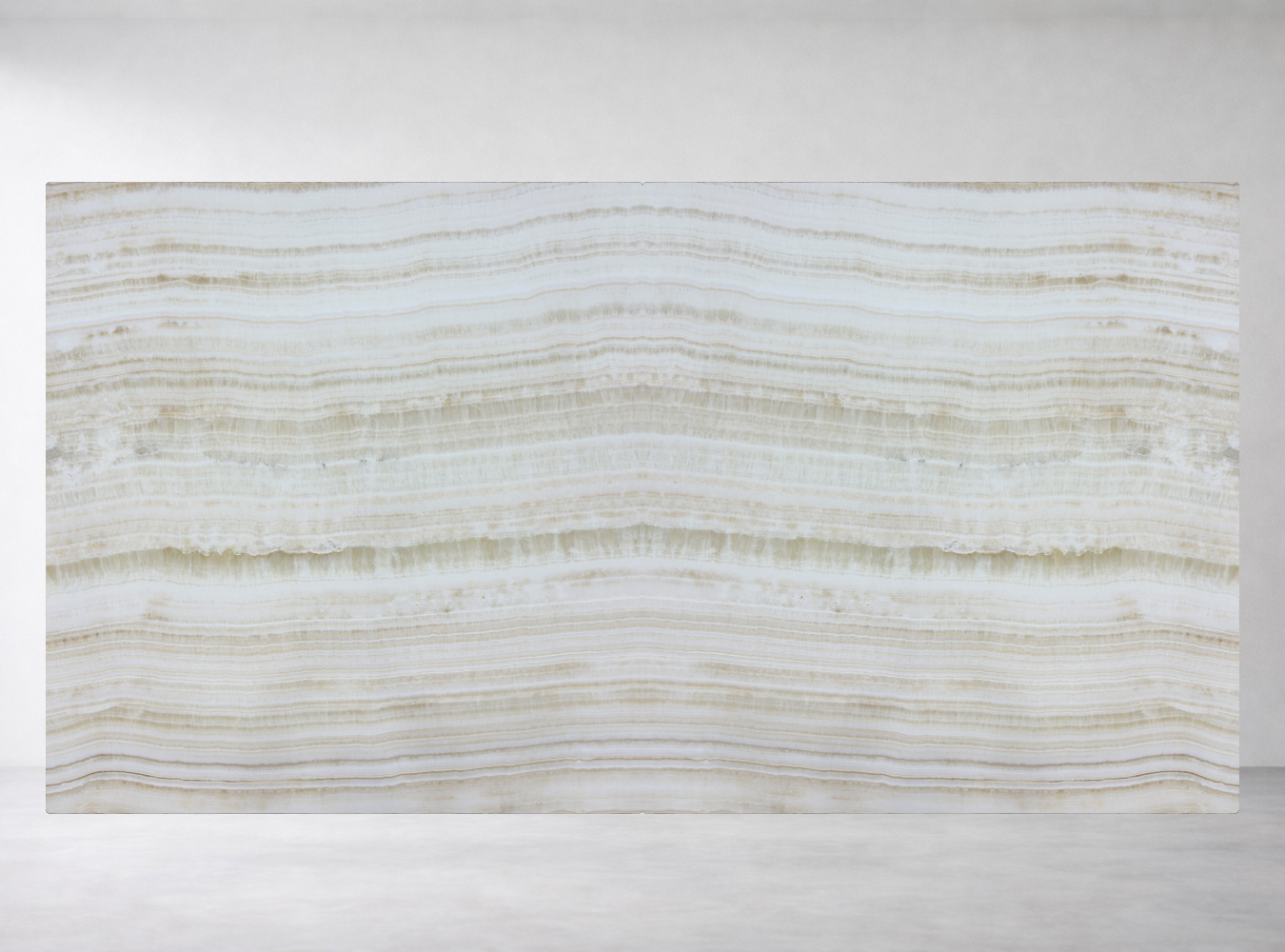 Avorio Onyx 1 Bookmatch.png