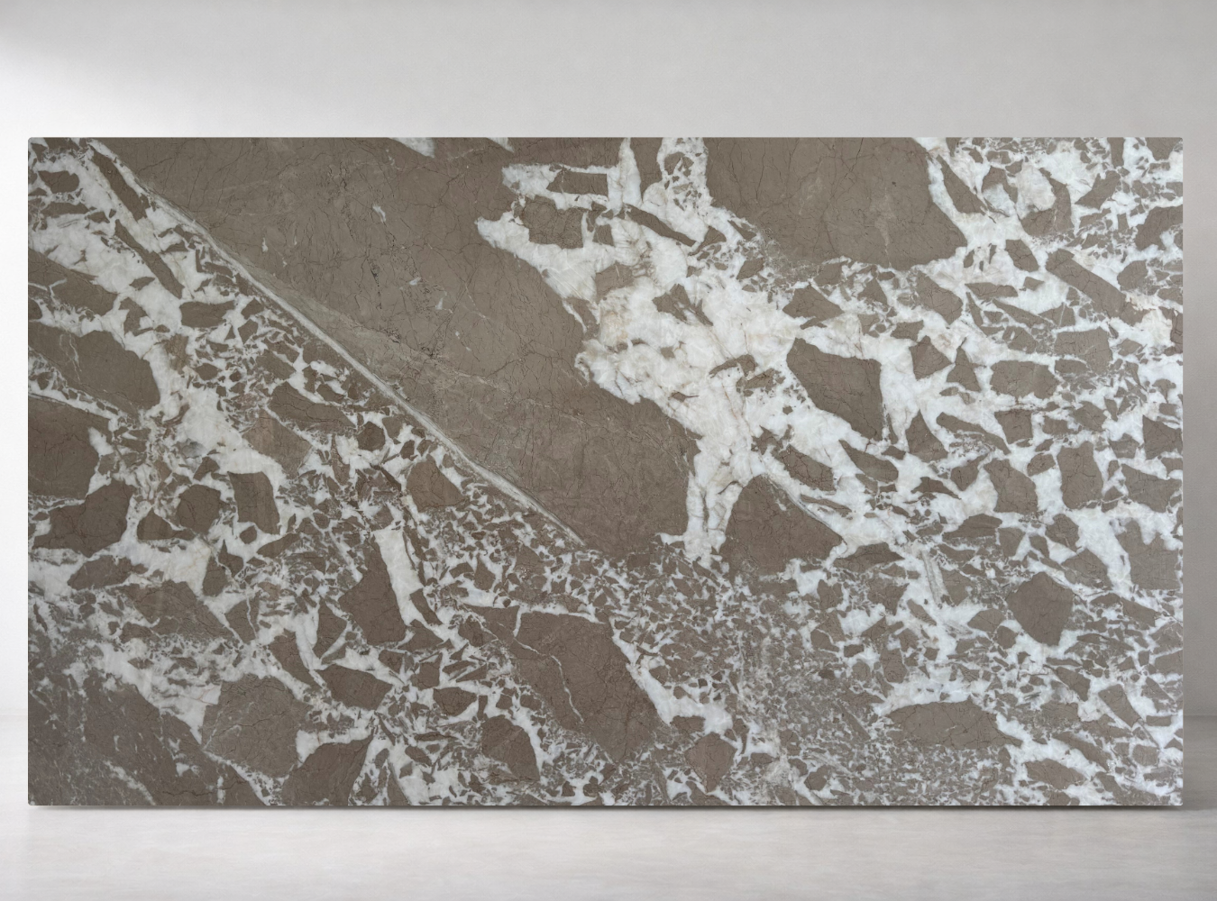 Camello Breccia