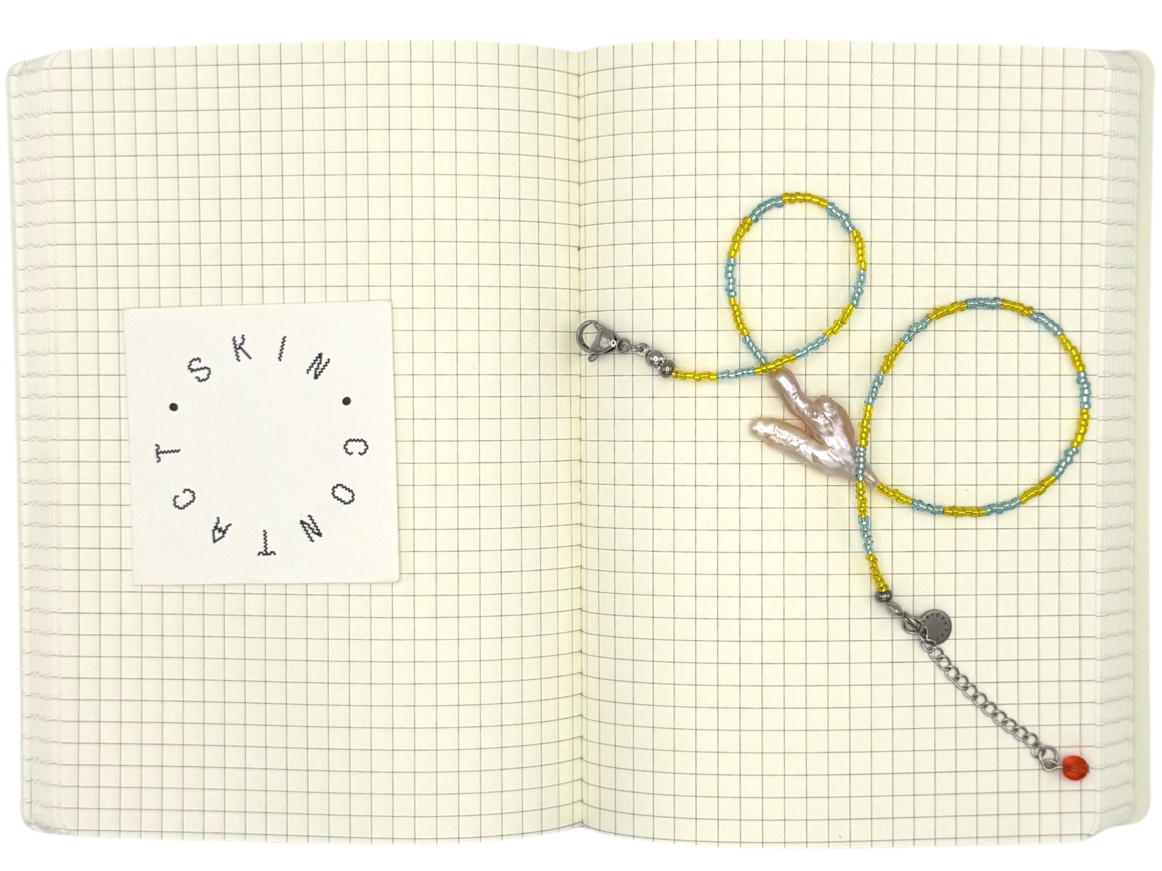 candy necklace | chick