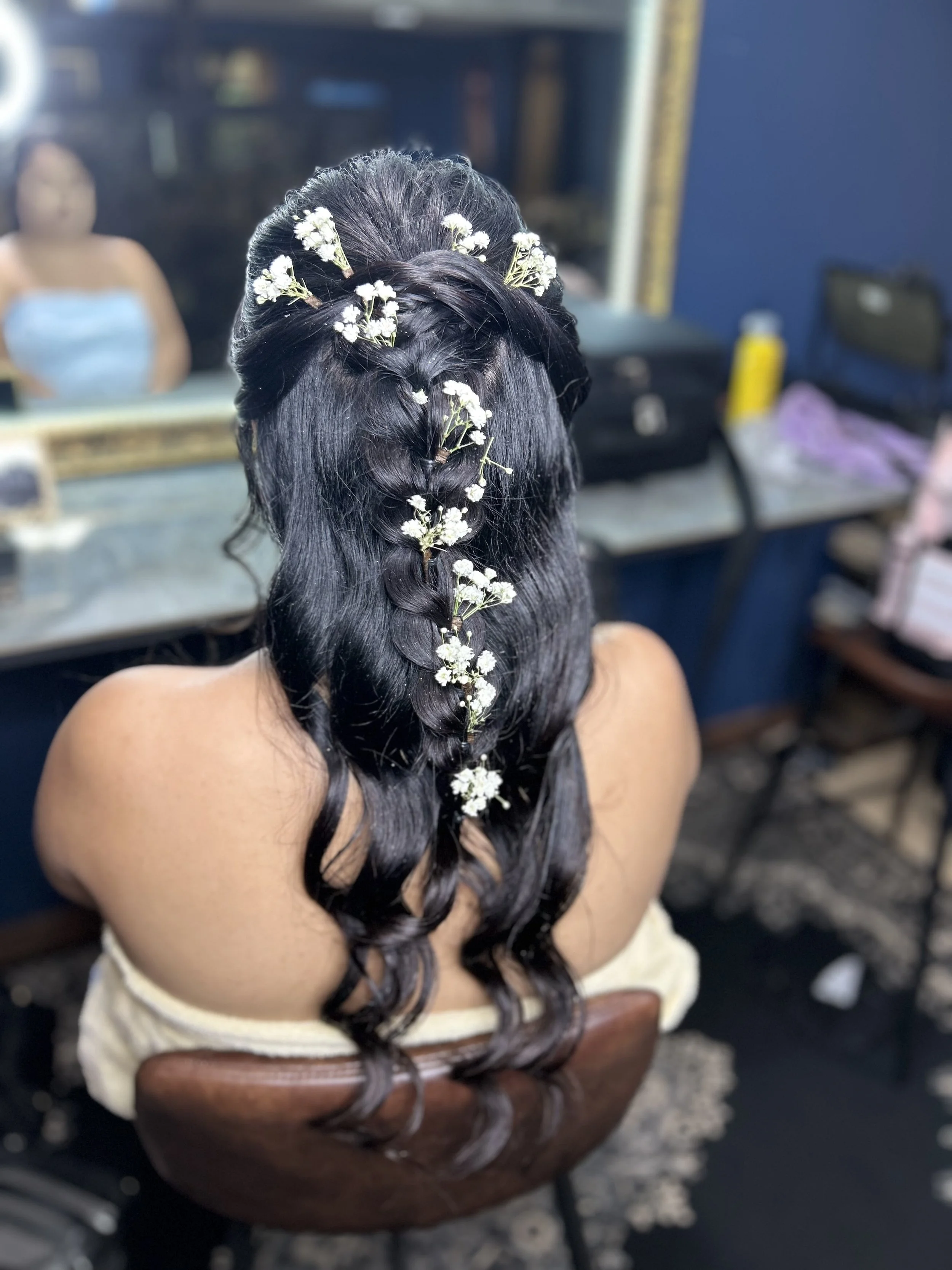 Floral Bridal hair loose wave hair in greeneville Tennessee