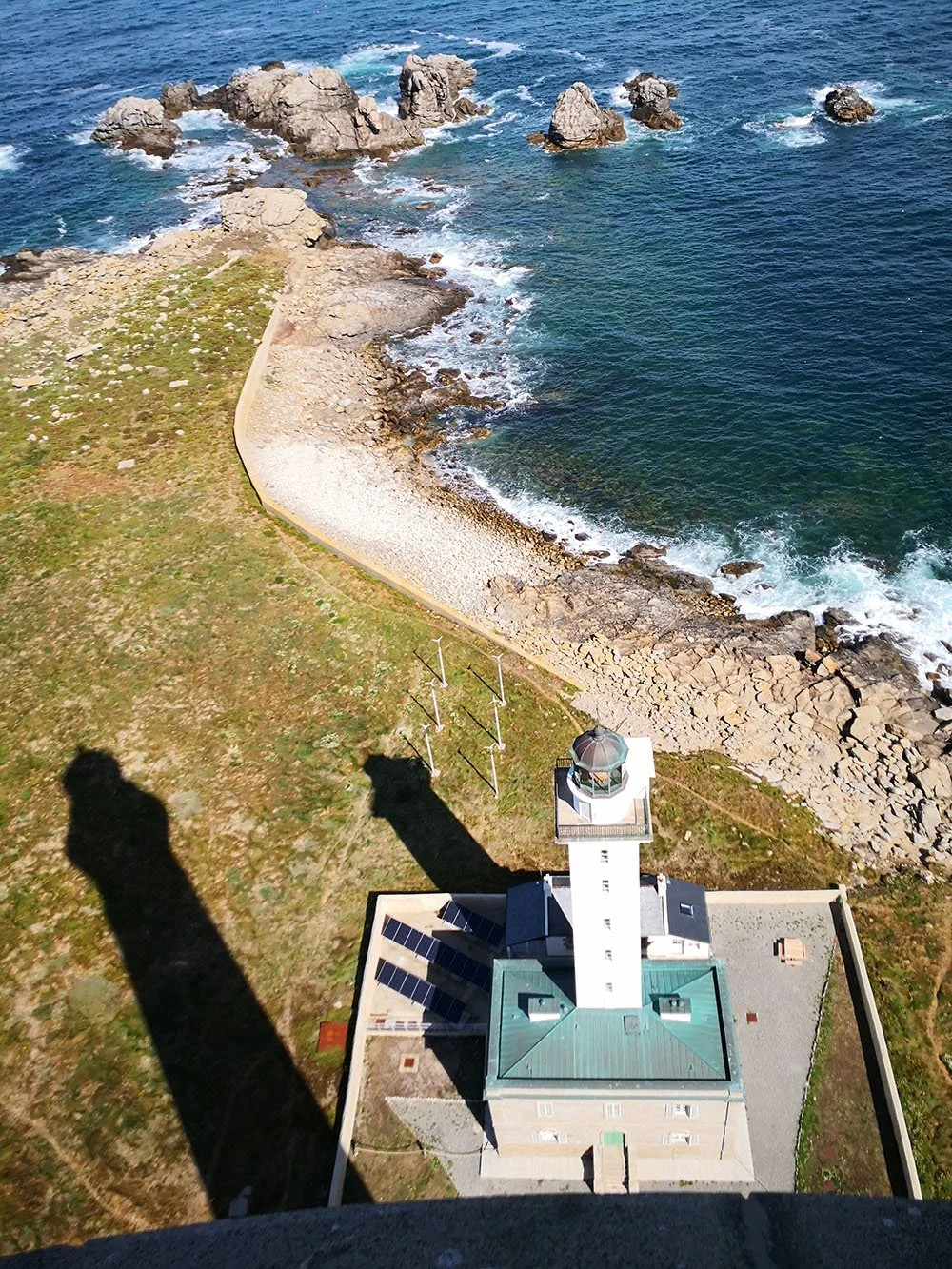 phare-ile-vierge2.jpg