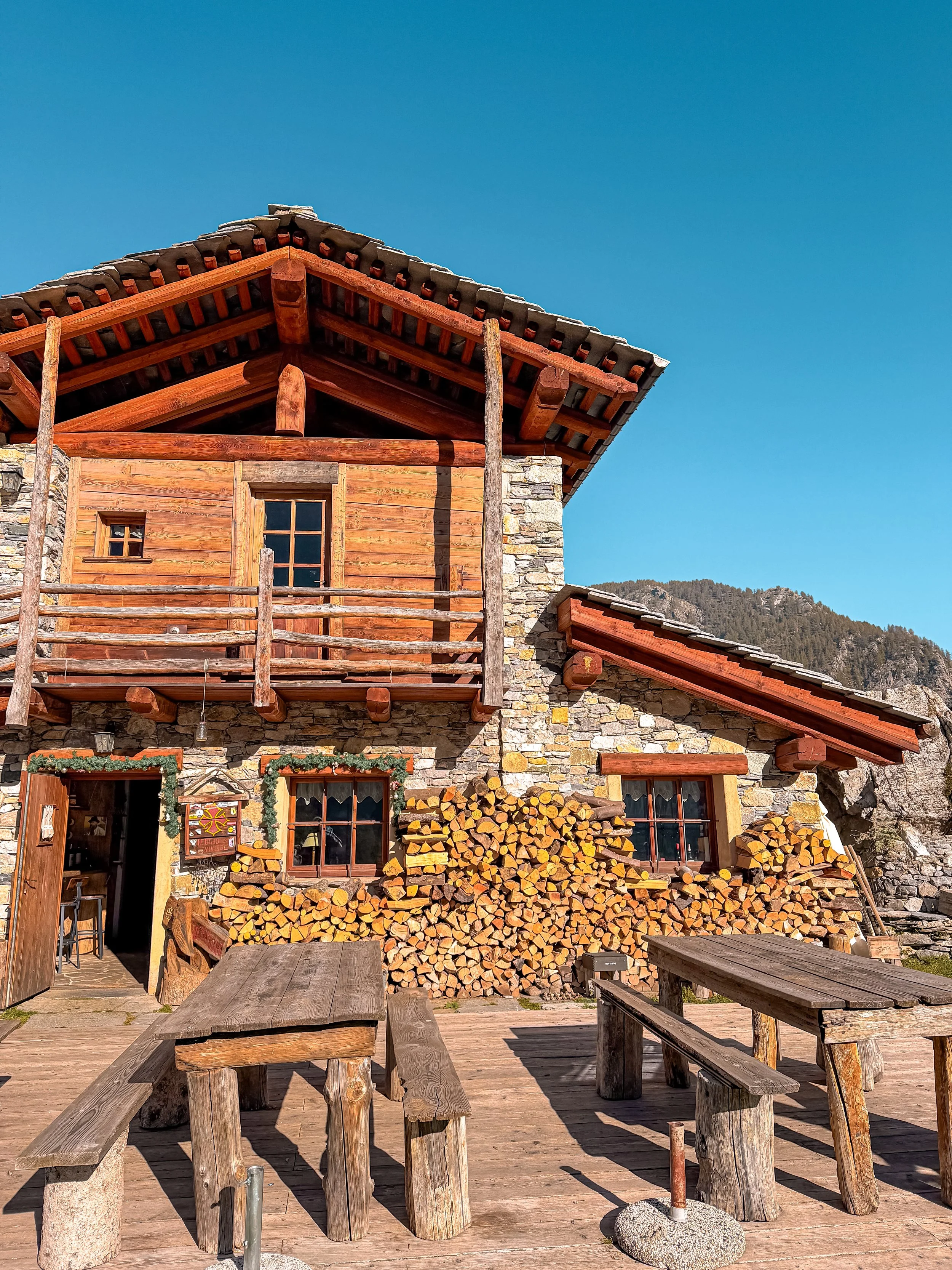CHALET VIVIERE, MAIRA VALLEY