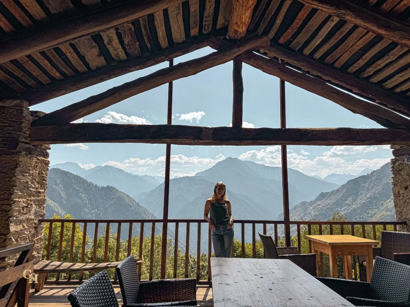 a girl with piedmontes mountains back