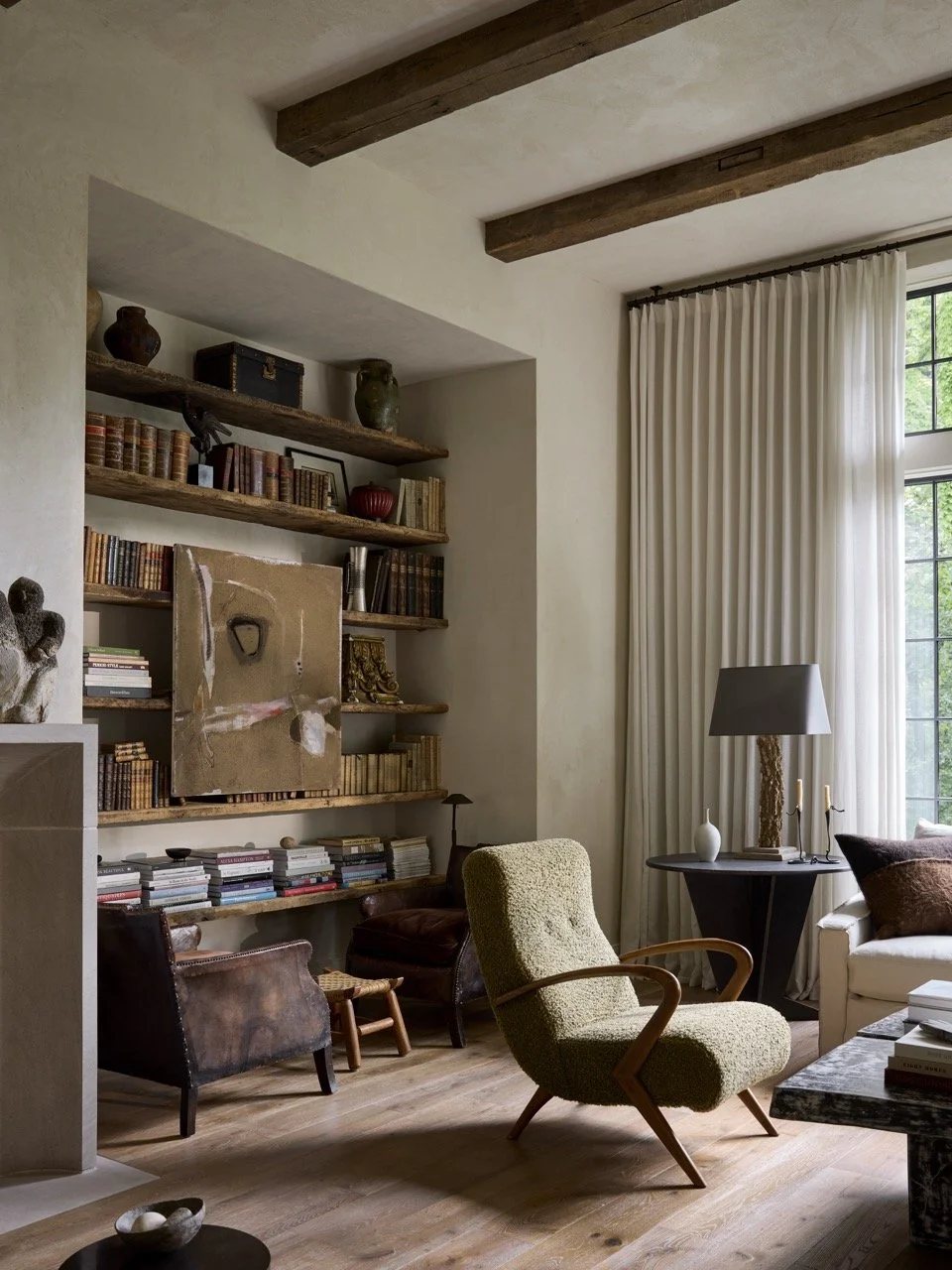 LivingRoom2_183 Large.jpeg