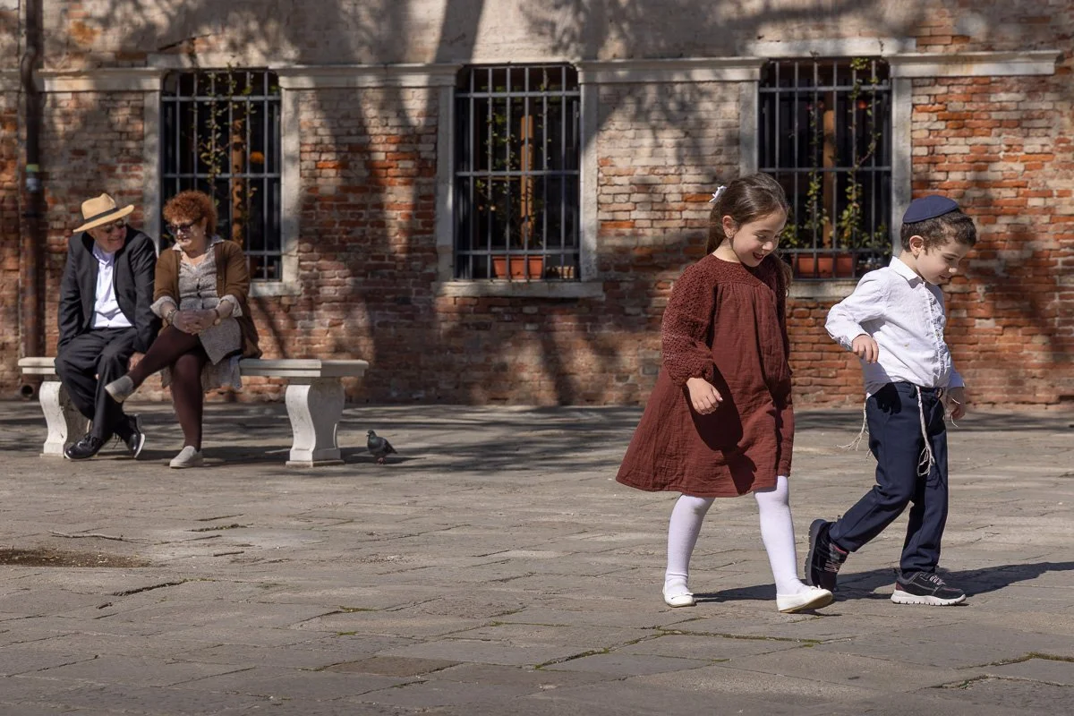 pbk_webb_Orthodox Jewish Neighborhood.jpg