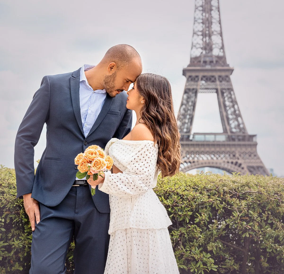pbk_webb_Newlyweds in Paris.jpg