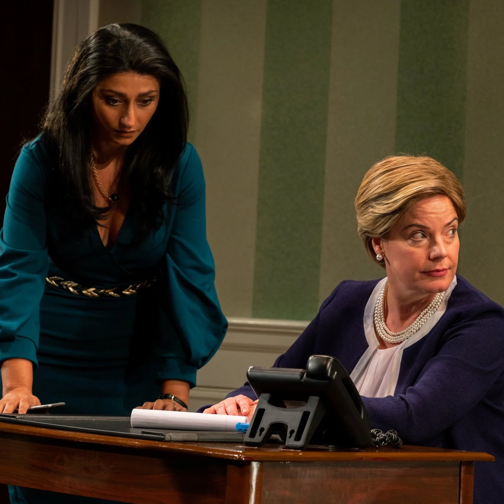 WMMH+Hillary.+Huma+Office+MND.jpg