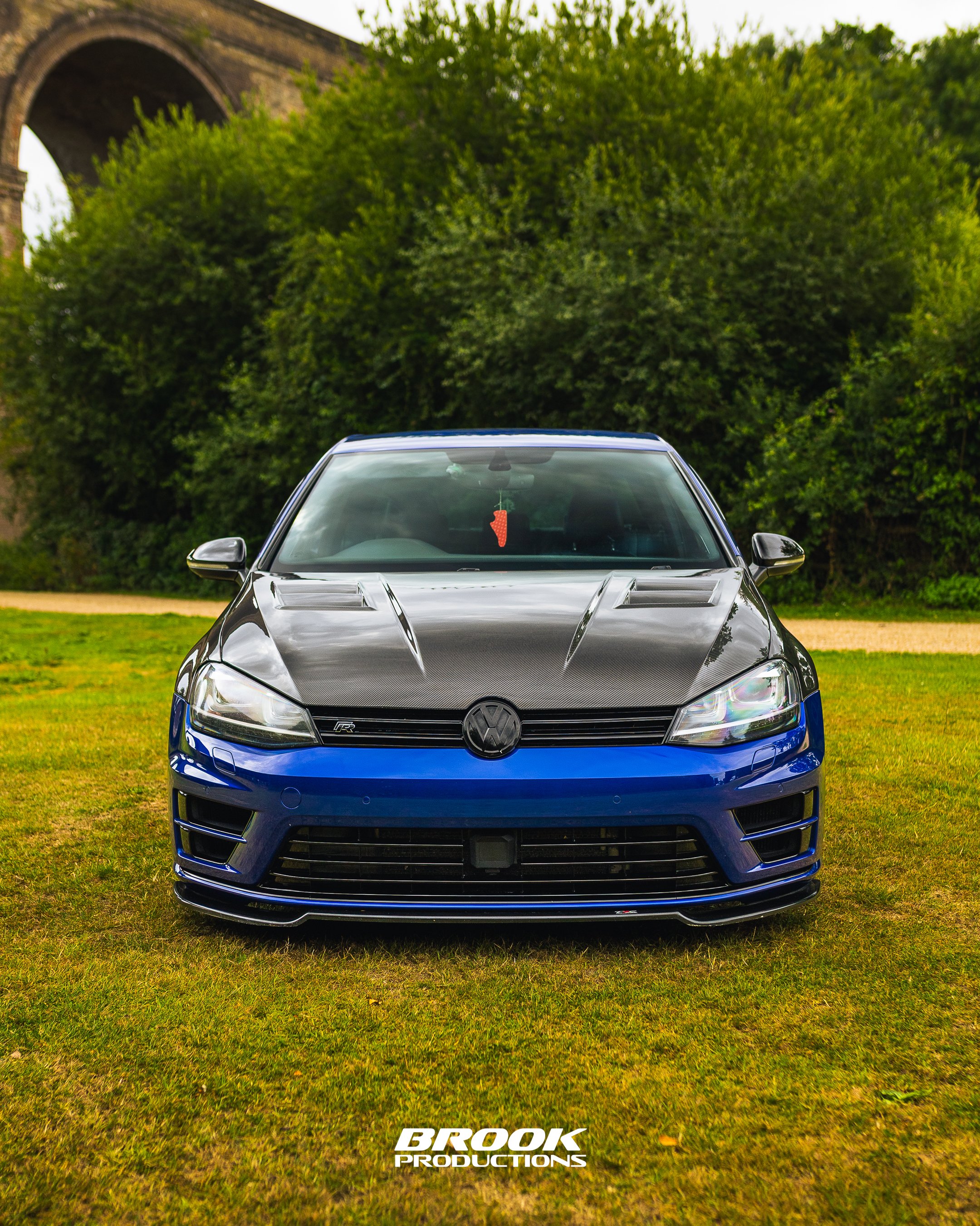lr-web-0930.jpg