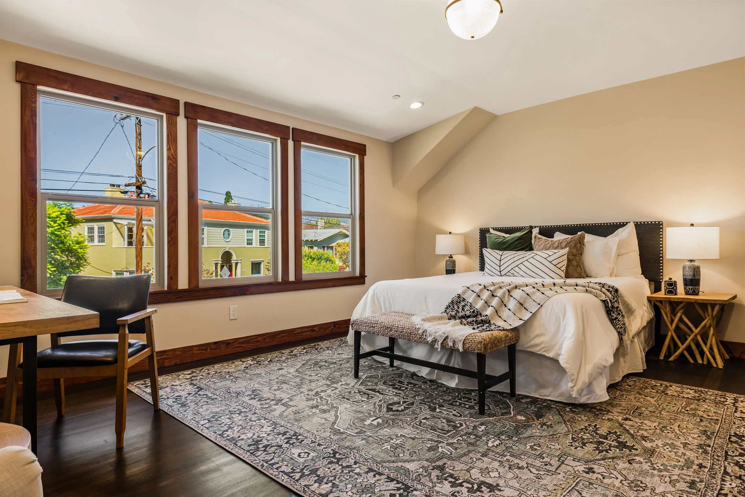 479 42nd St 35 small.jpg