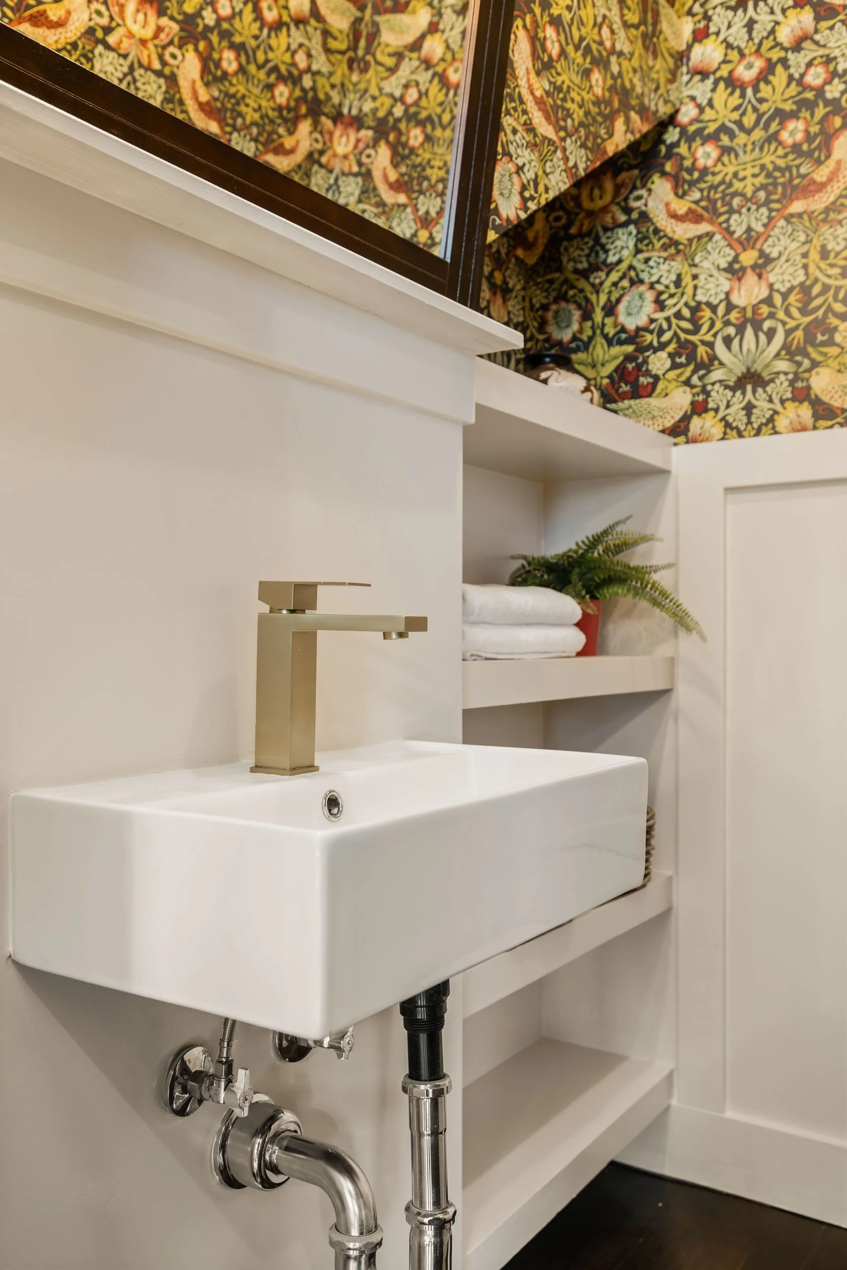 479 42nd St 24 small.jpg