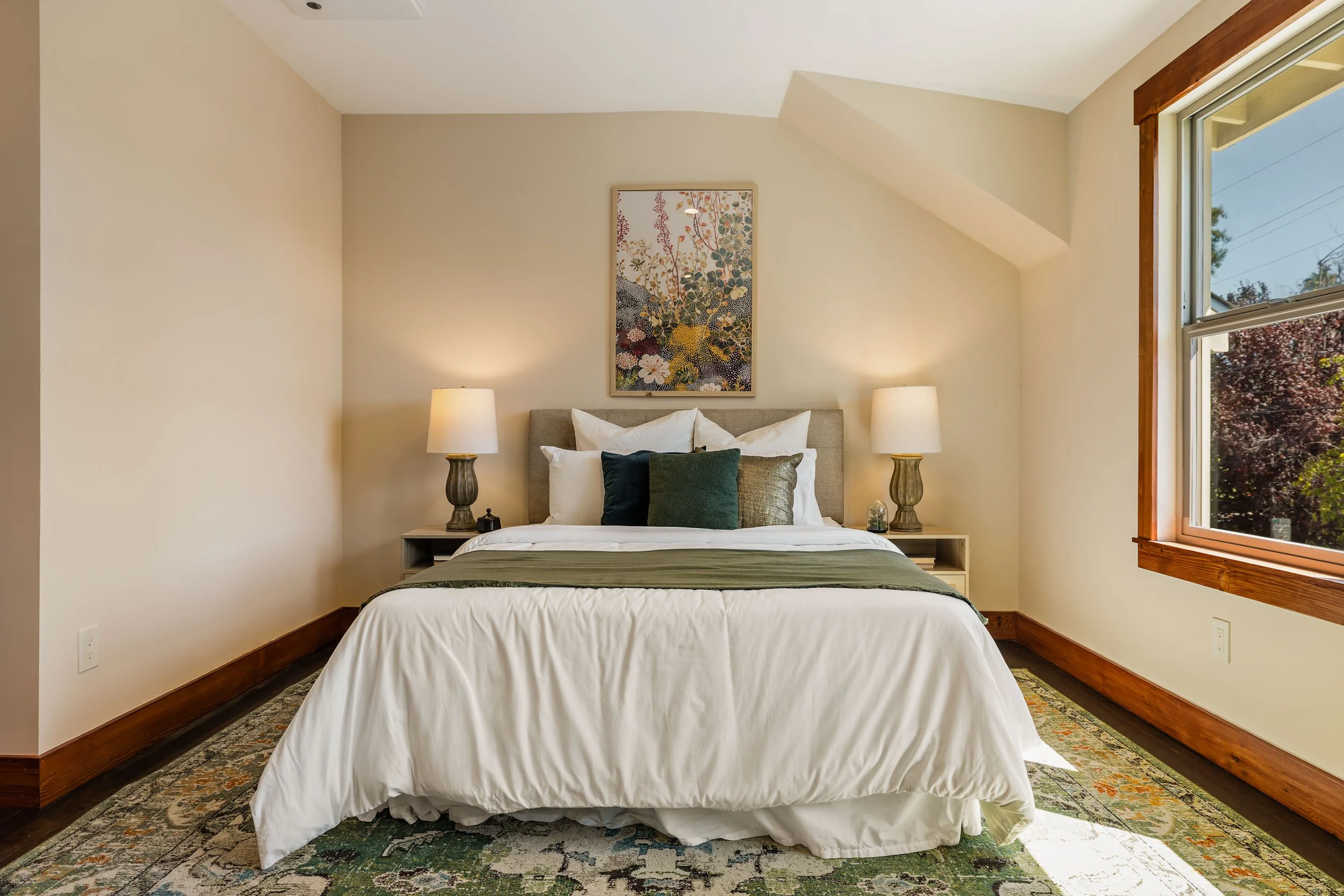 479 42nd St 32 small.jpg