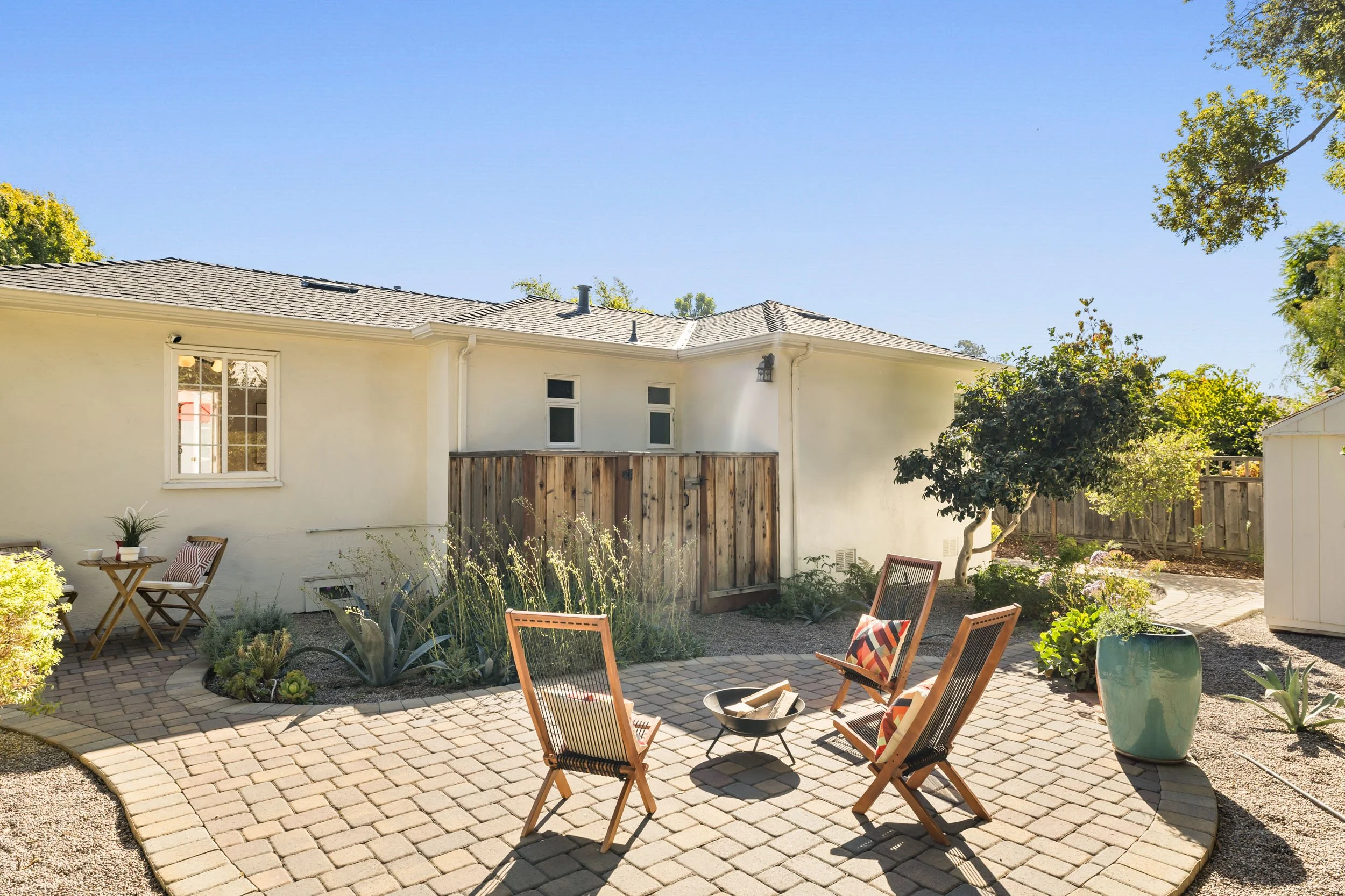 1112 Glen Drive 34 small.jpg