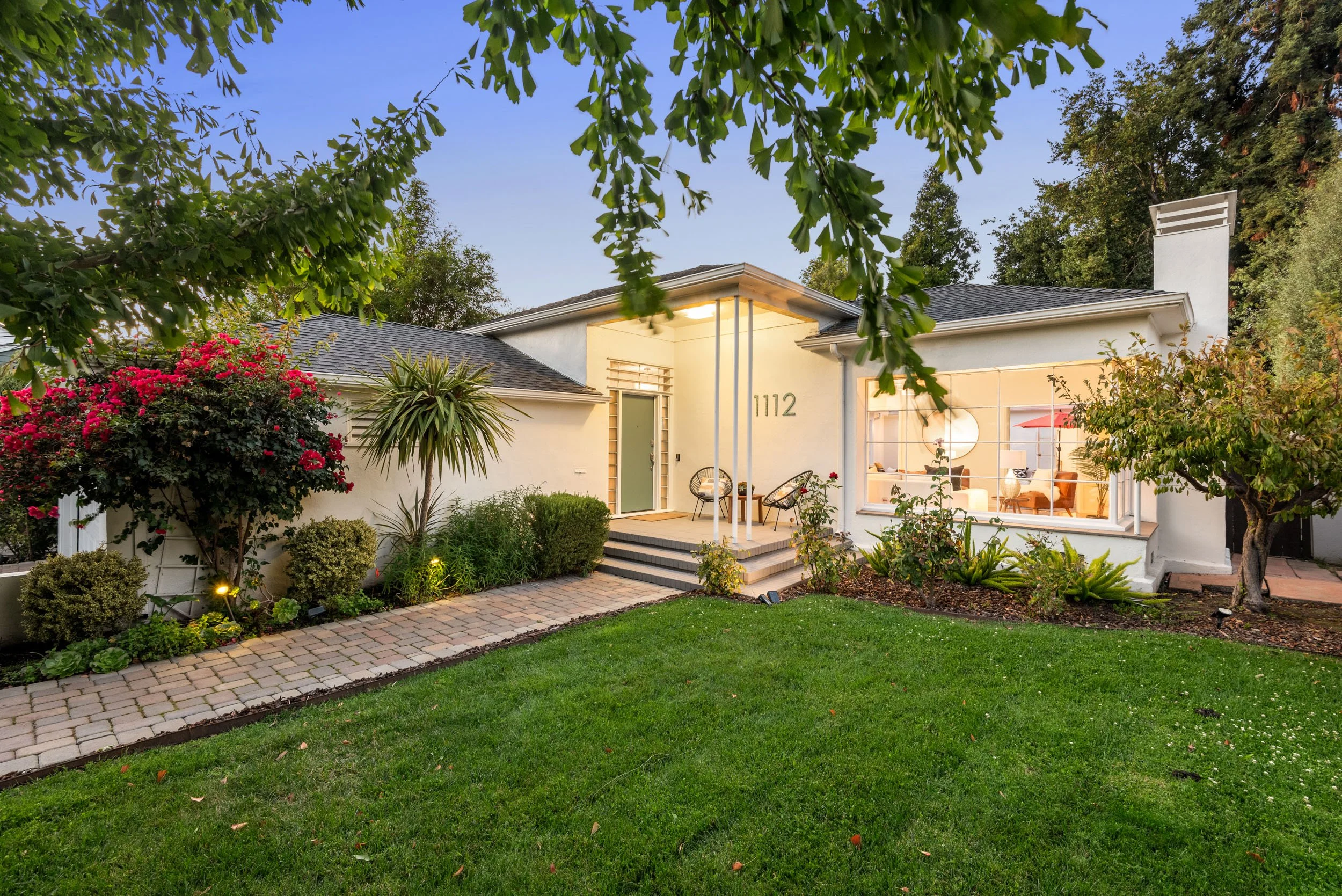 1112 Glen Drive 39 small.jpg