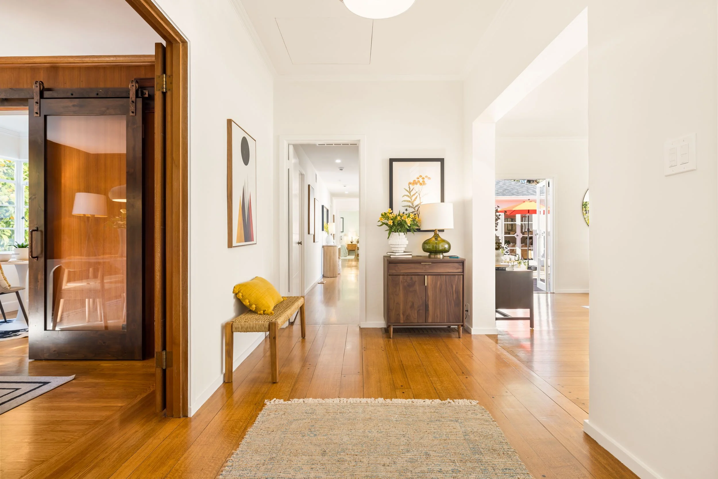 1112 Glen Drive 06 small.jpg