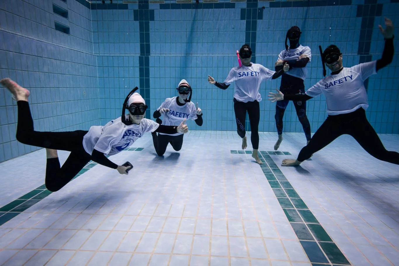 Had a blast joining the @sydney.seals.freediving.club safety team this weekend for the Only Fins pool comp! Pool comps and safety diving is another layer to diving yet again and this weekend really whet my appetite (or wet my appetite) to keep learni