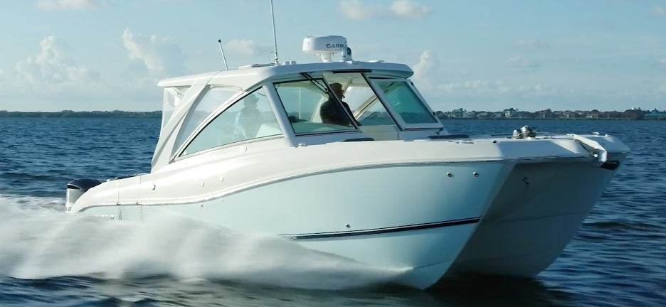 BoatTEST Captain's Report: Sharrow MX™ Propeller review. World Cat 325 DC with twin Yamaha 300 HP motors.