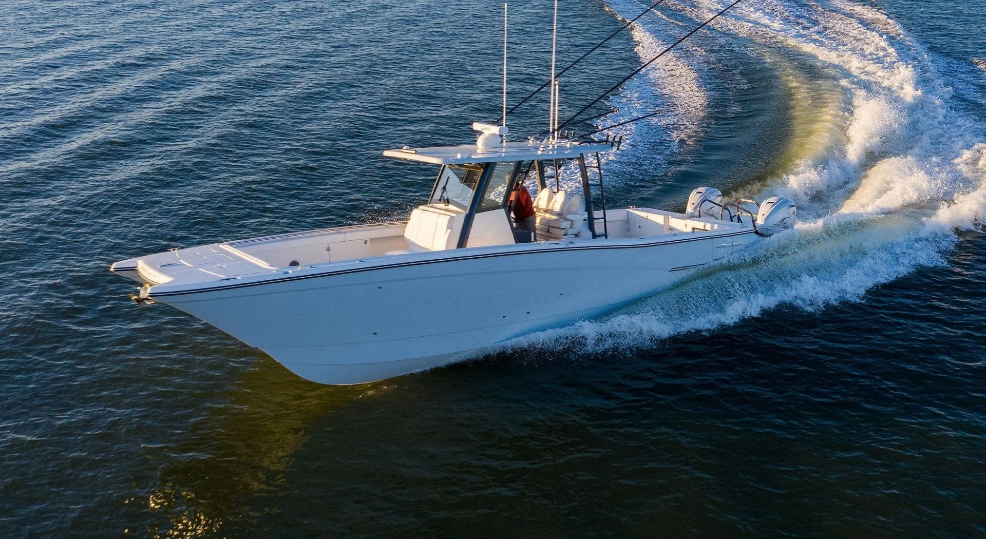 Improved Offshore Performance with Sharrow XO™ Props On ThIs World Cat 40 CC-X with Twin Yamaha 425 XTOs
