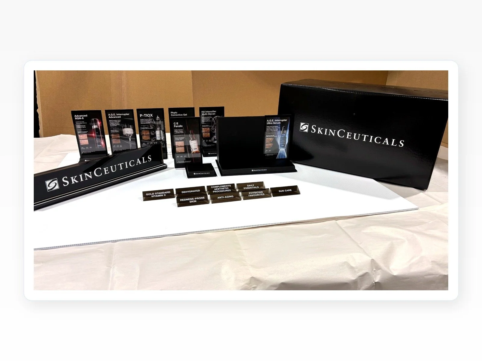 Branded Retail Display Set