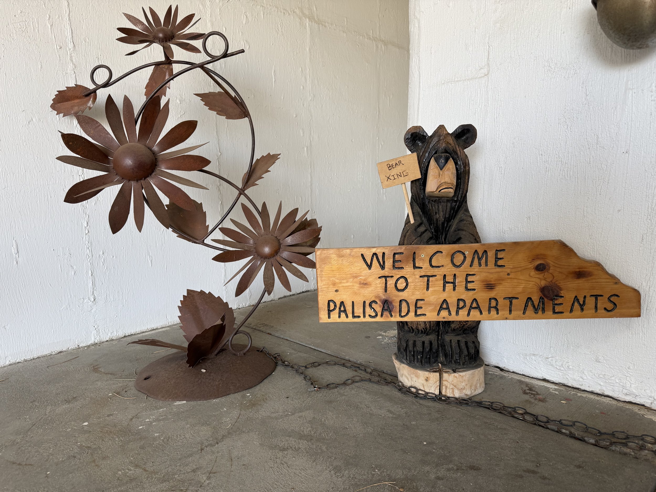Welcome sign at the Palisade Apartments