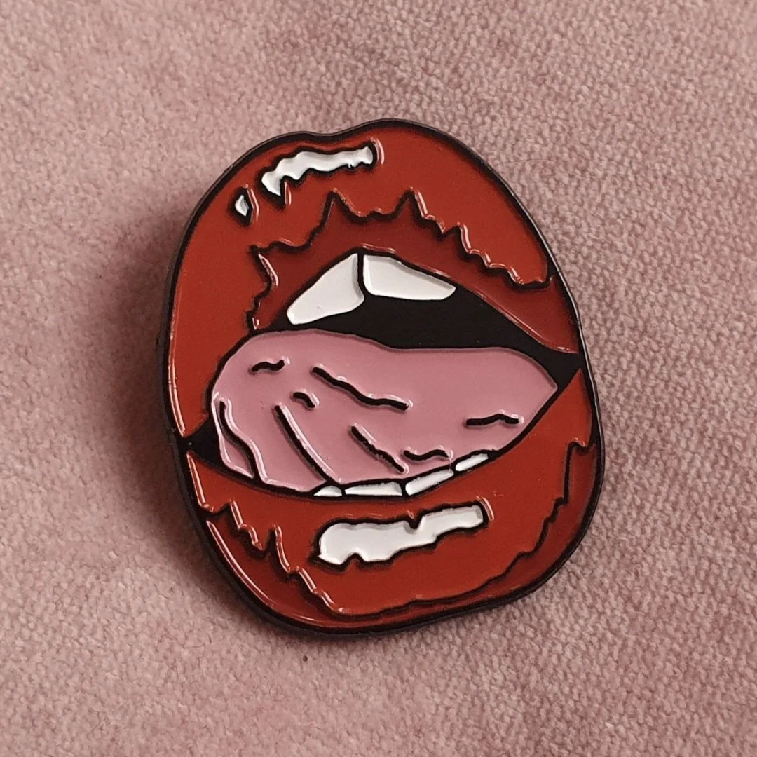 Lips Pin